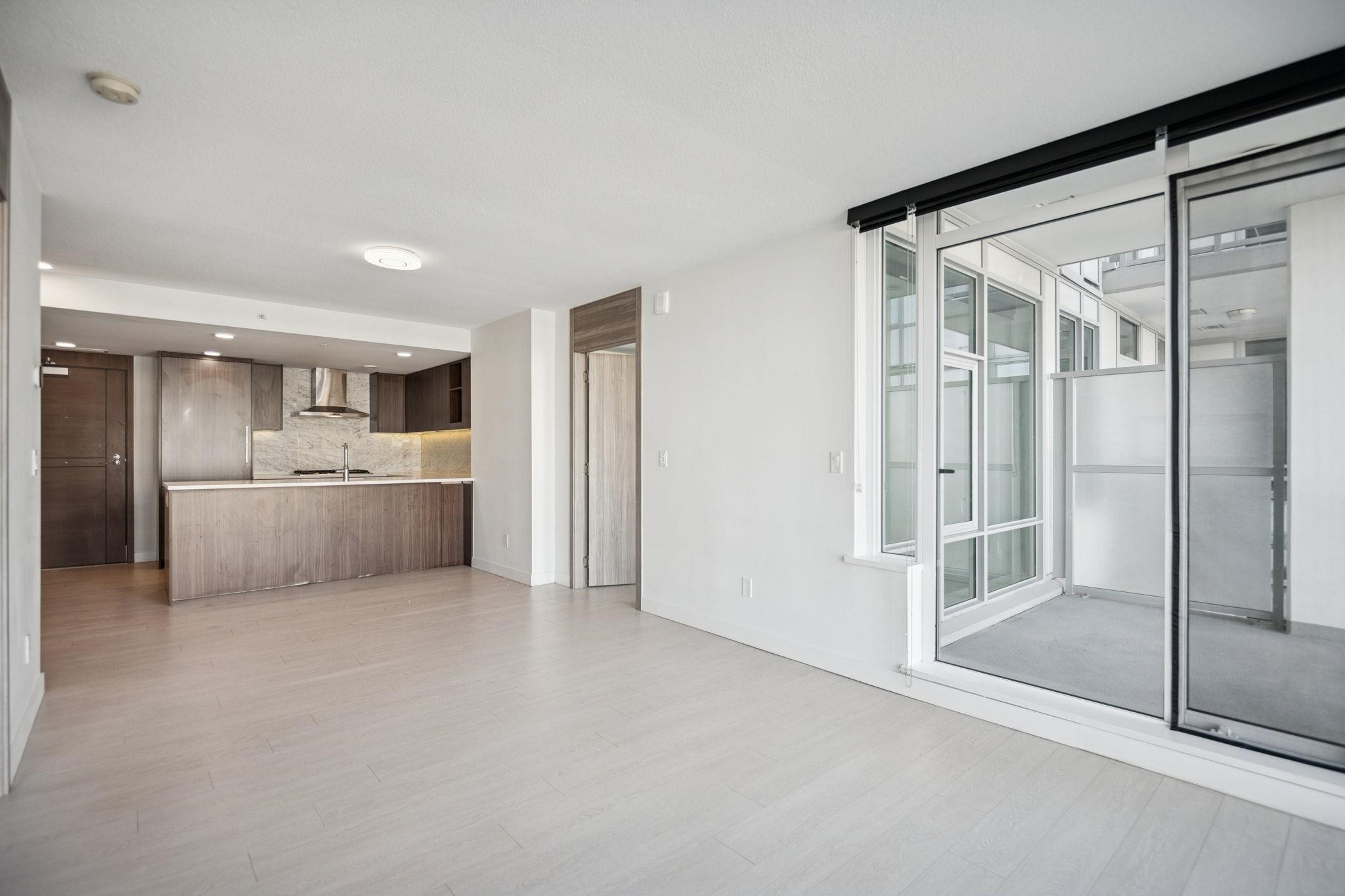 1102-3300 Ketcheson Road, Richmond, BC