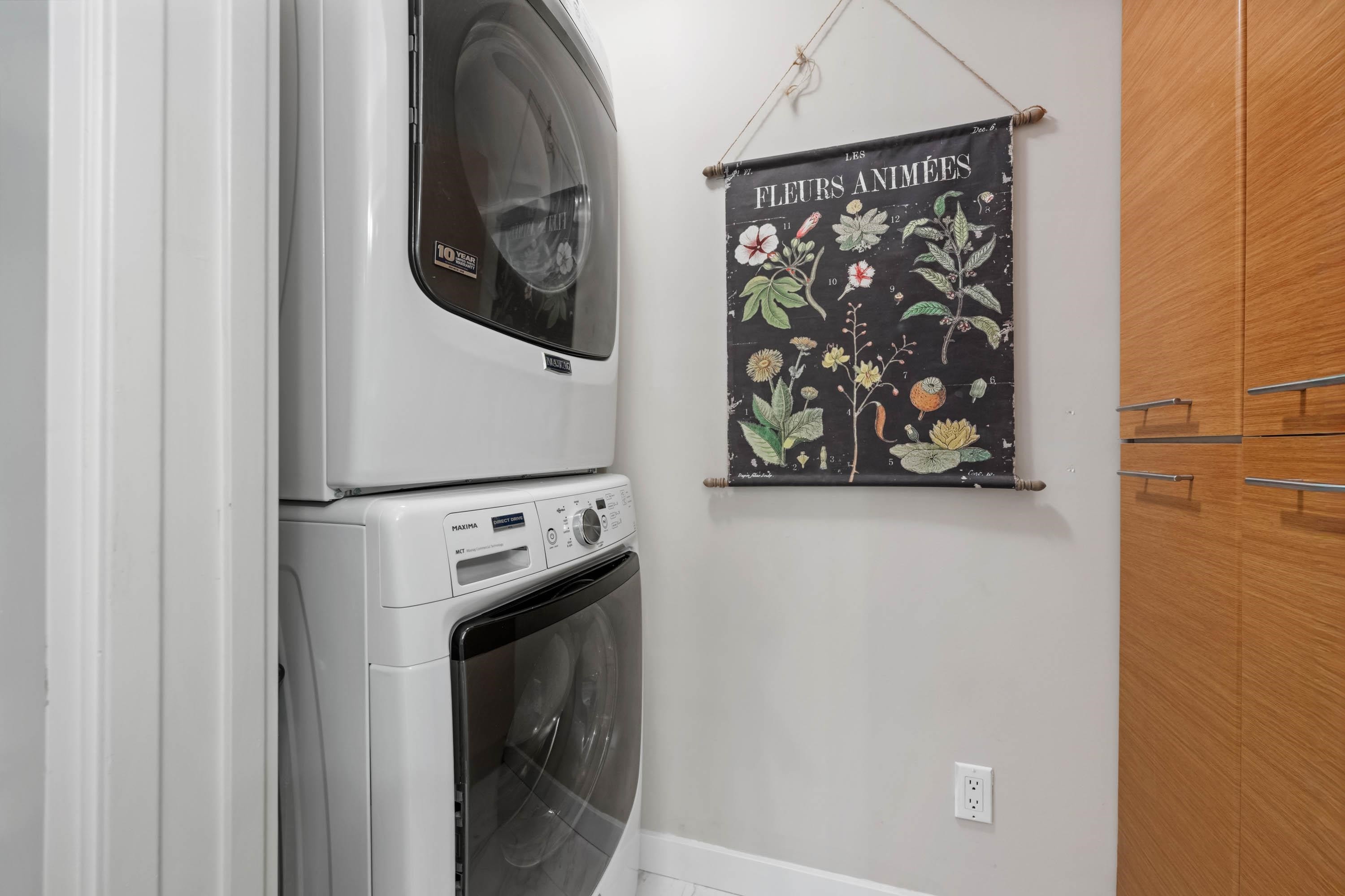 209-560 Ravenwoods Drive, North Vancouver, BC