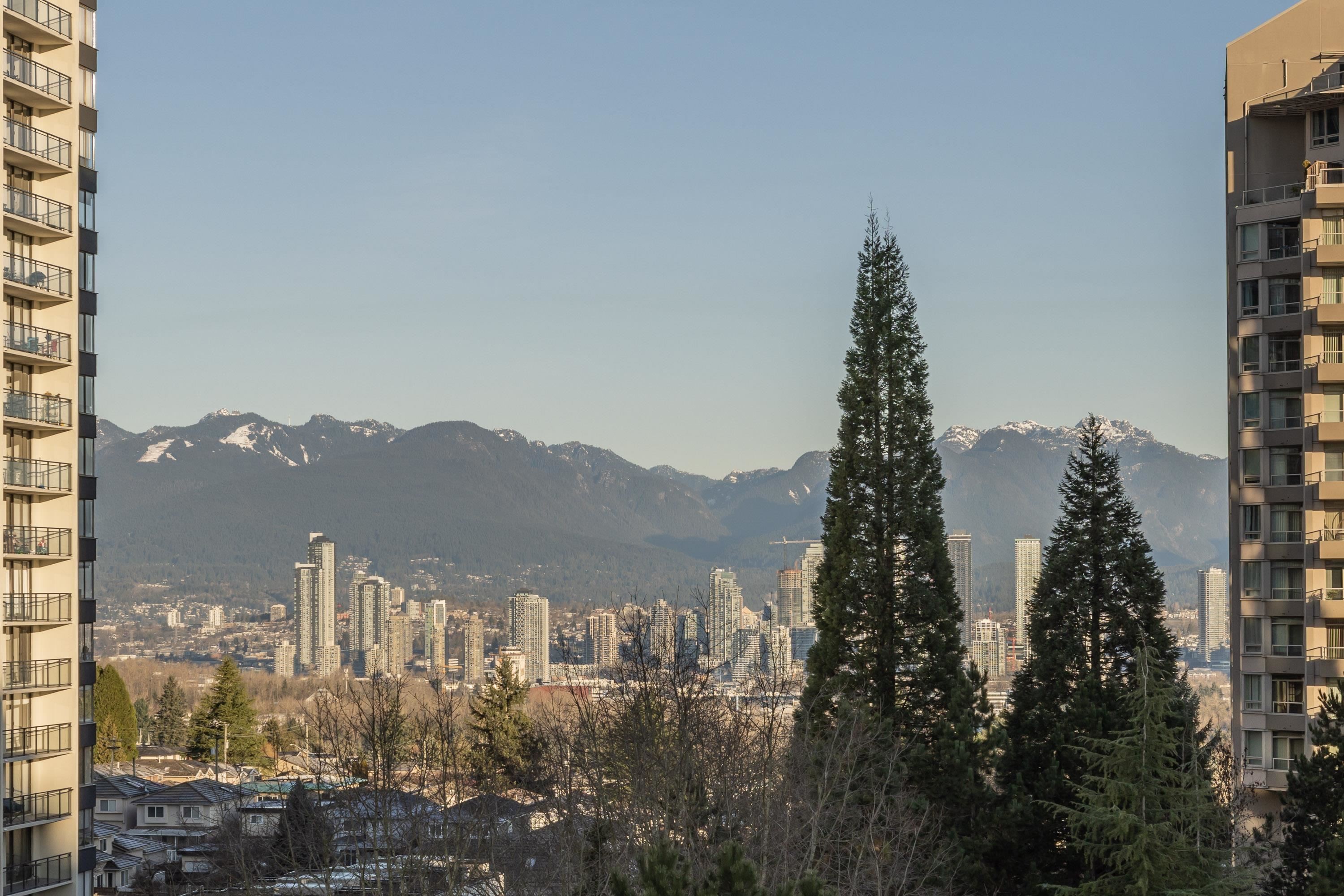 702-4808 Hazel Street, Burnaby, BC