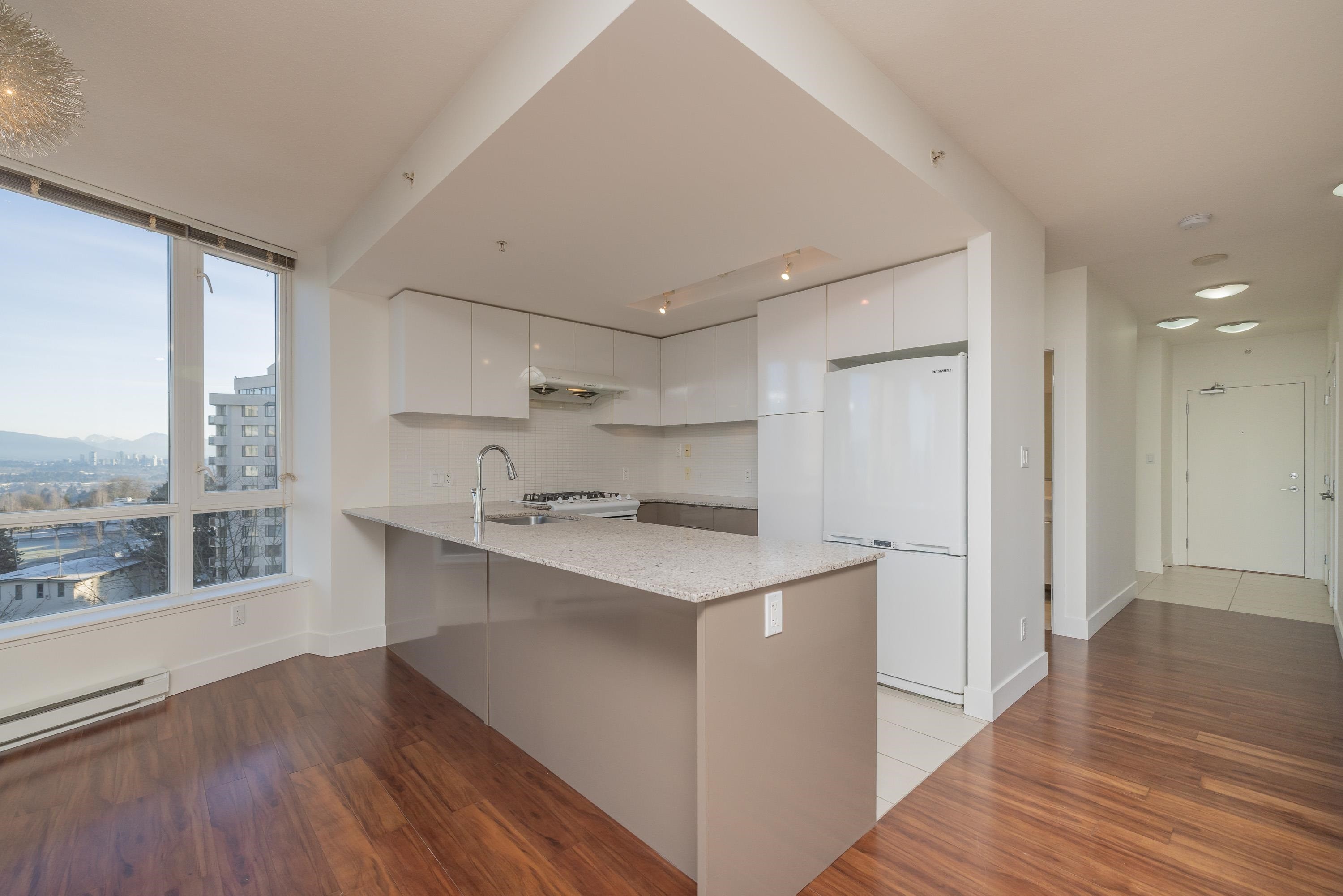 702-4808 Hazel Street, Burnaby, BC