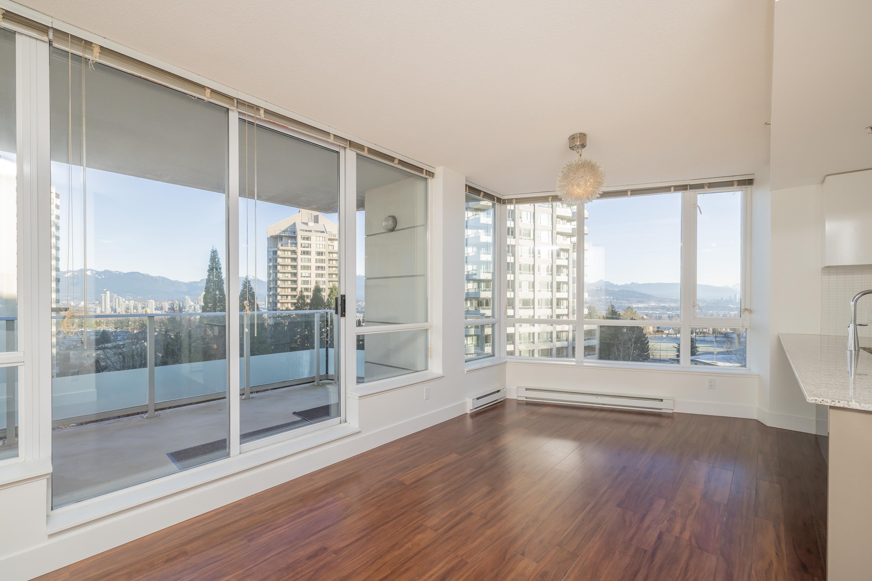 702-4808 Hazel Street, Burnaby, BC