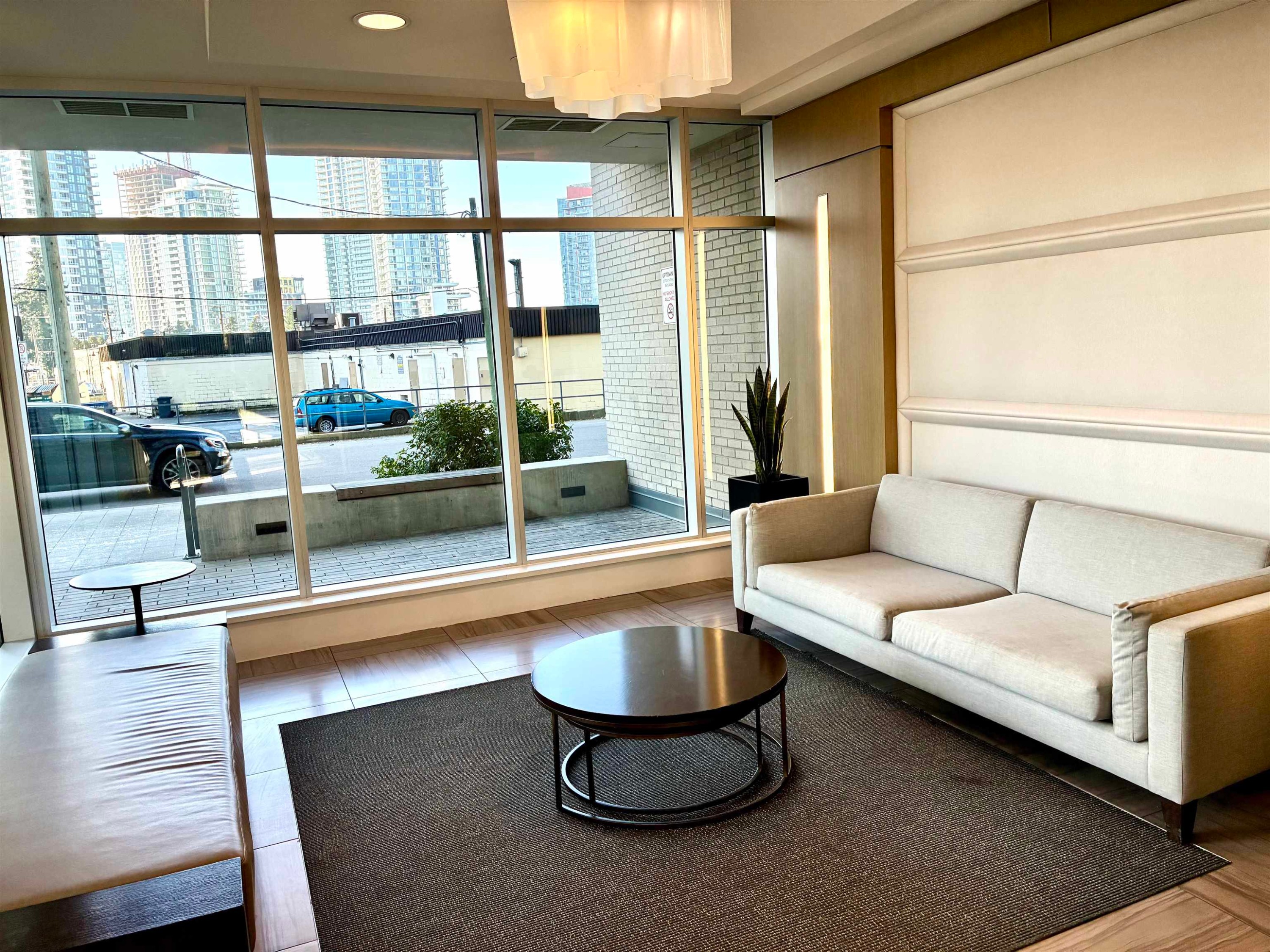 2703-570 Emerson Street, Coquitlam, BC