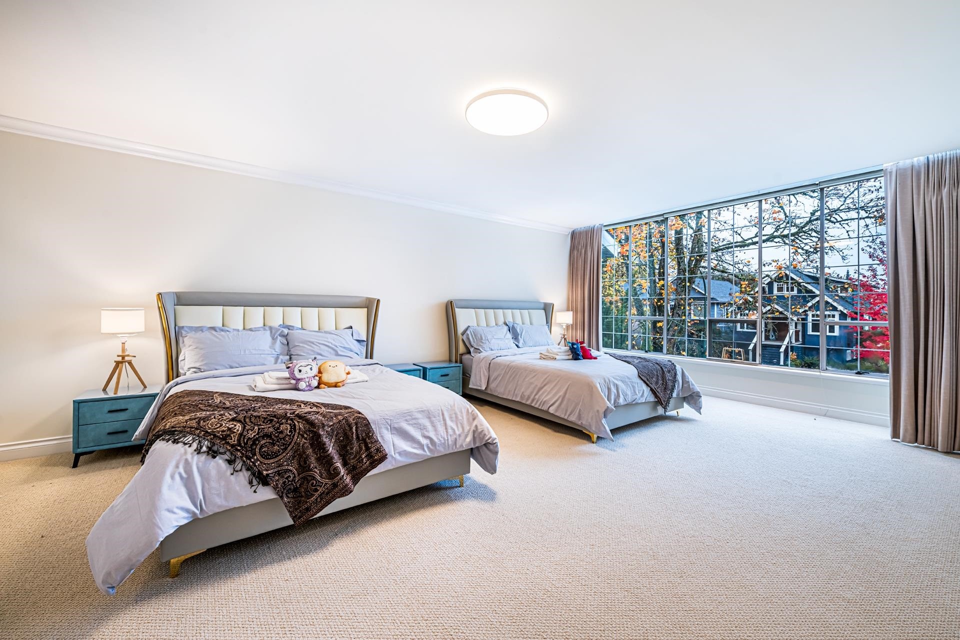 4570 13Th Avenue W, Vancouver, BC