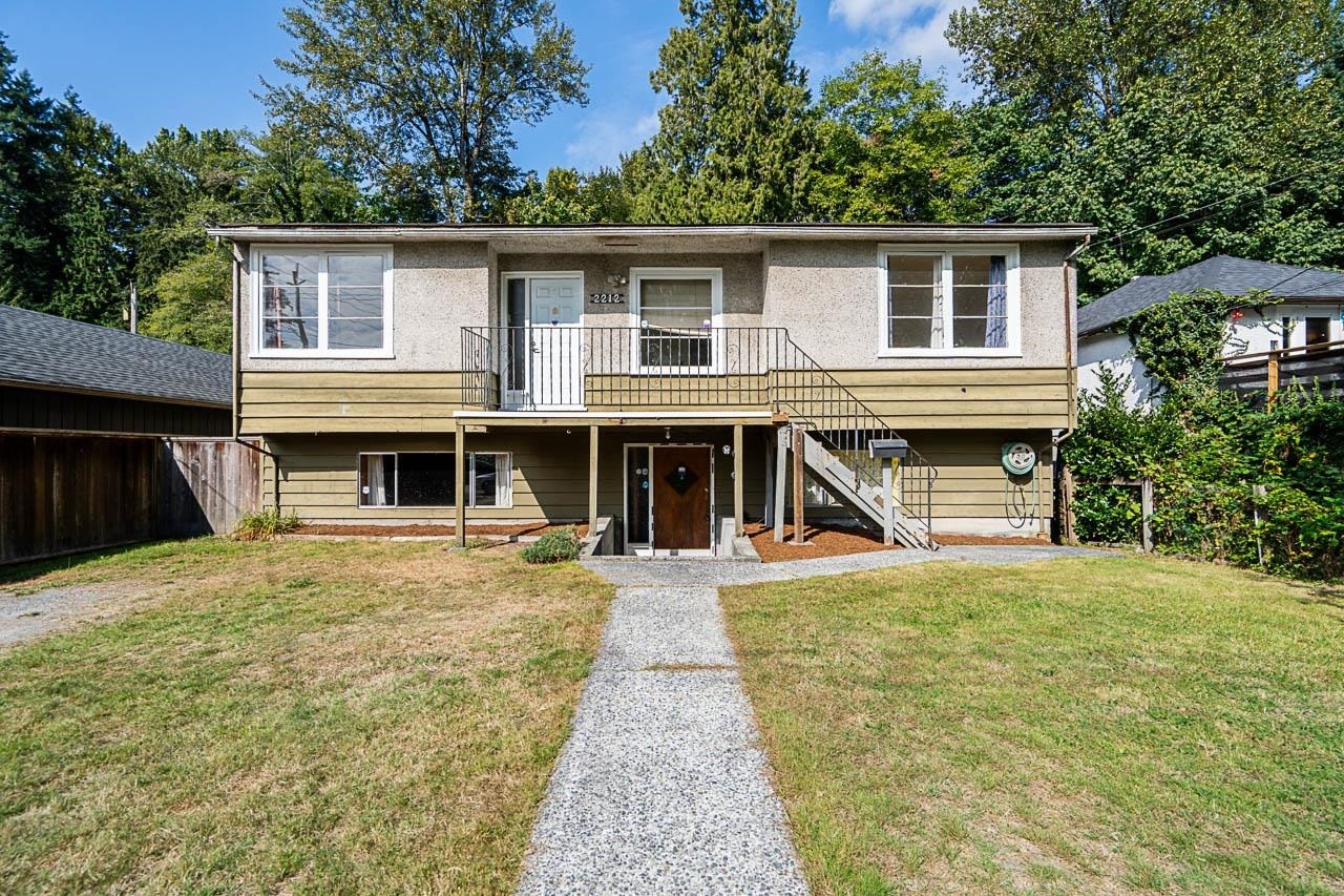 2212 Old Dollarton Road, North Vancouver, BC