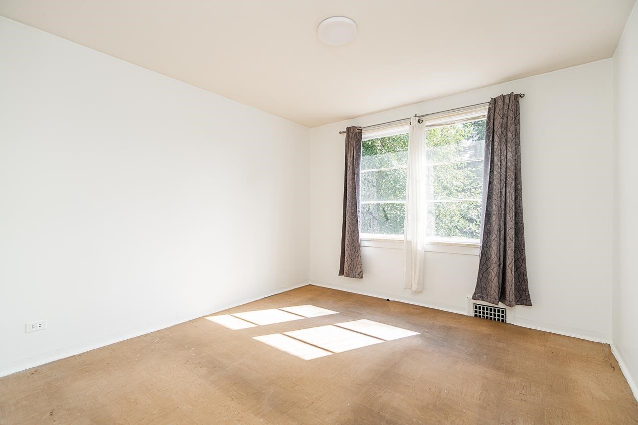 2212 Old Dollarton Road, North Vancouver, BC