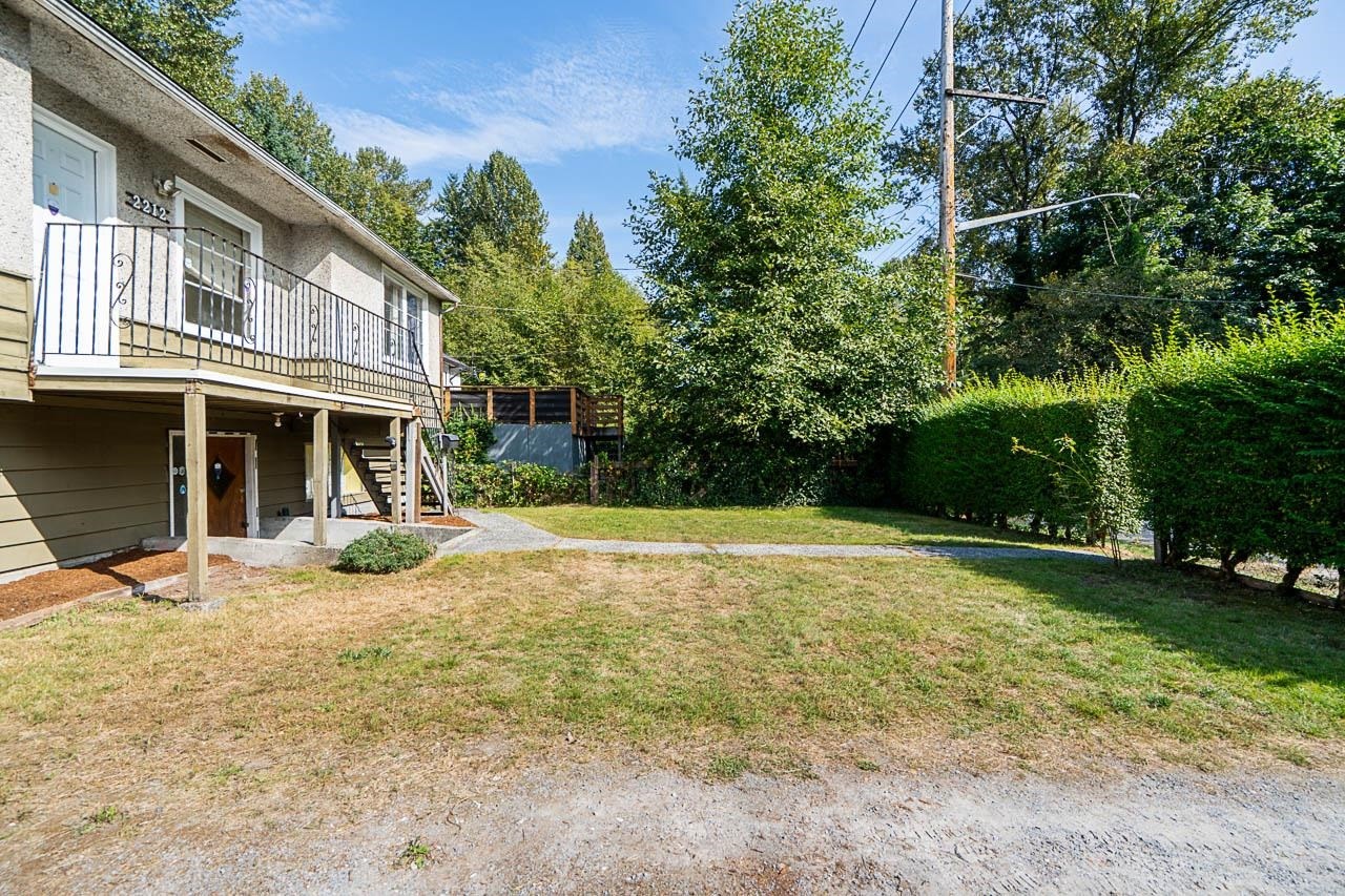 2212 Old Dollarton Road, North Vancouver, BC