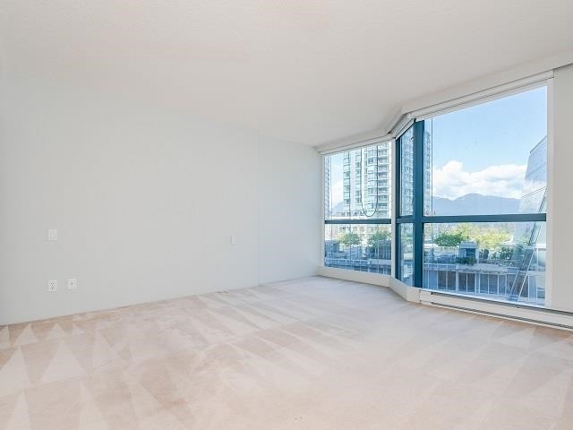 303-1415 Georgia Street W, Vancouver, BC