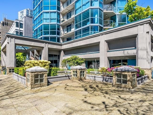 303-1415 Georgia Street W, Vancouver, BC