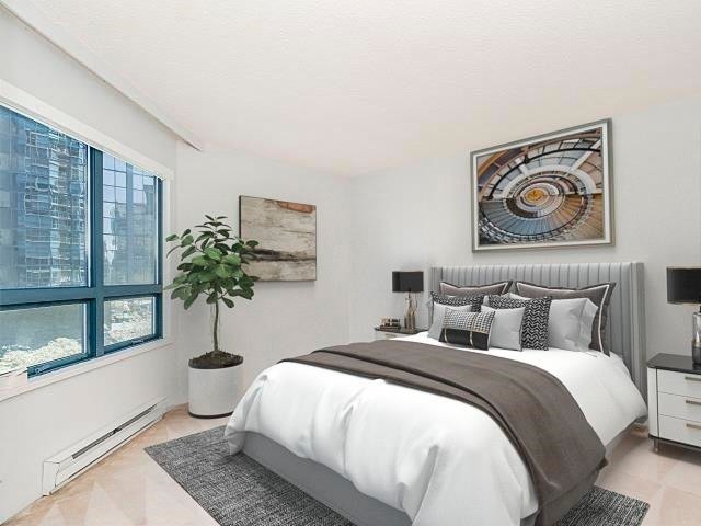 303-1415 Georgia Street W, Vancouver, BC