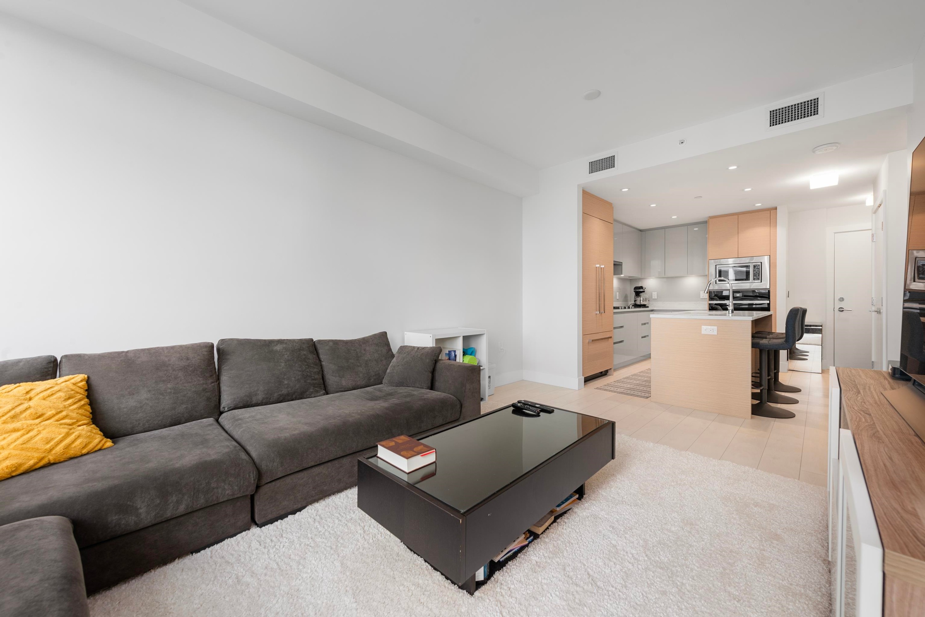 553-8575 Rivergrass Drive, Vancouver, BC