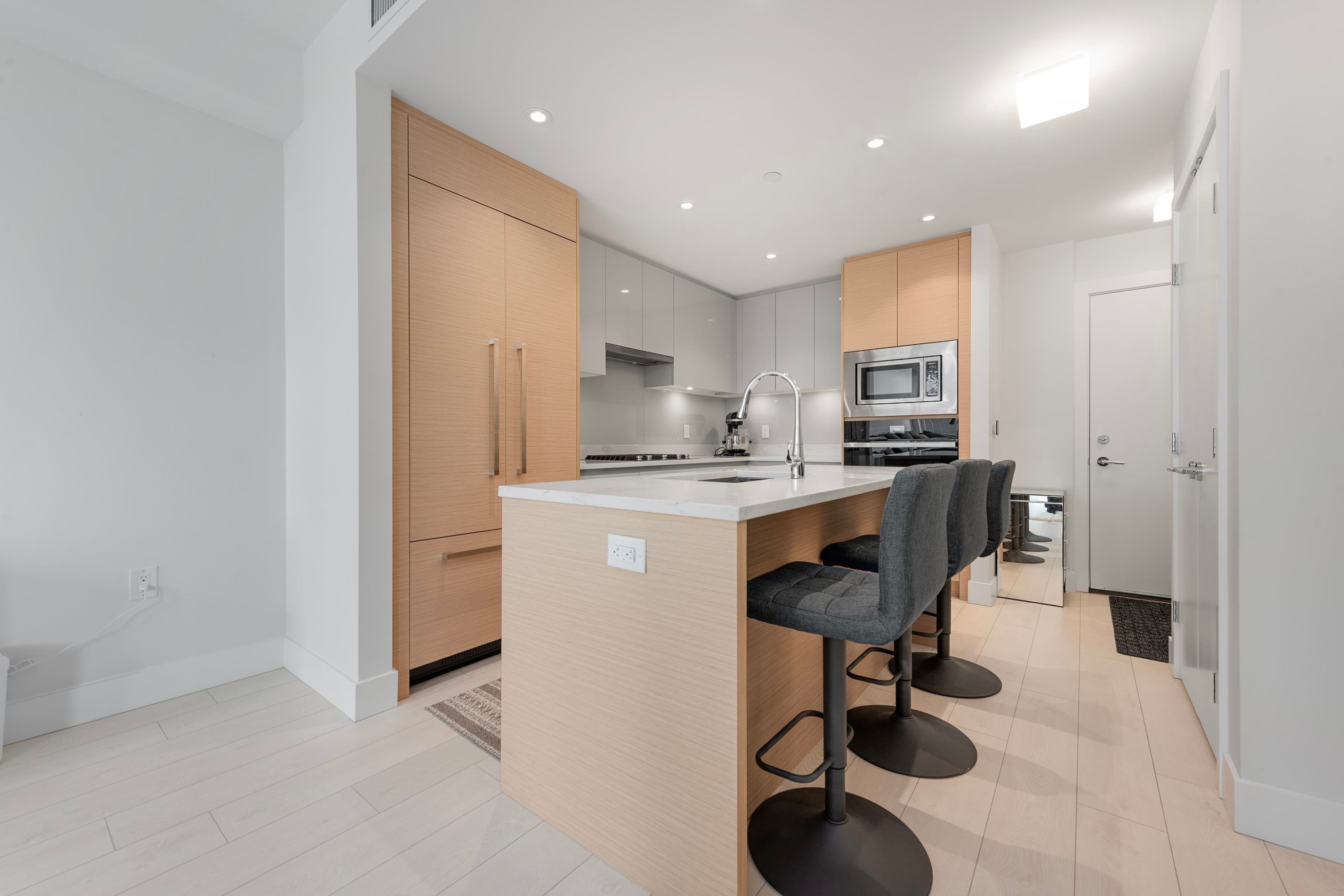 553-8575 Rivergrass Drive, Vancouver, BC