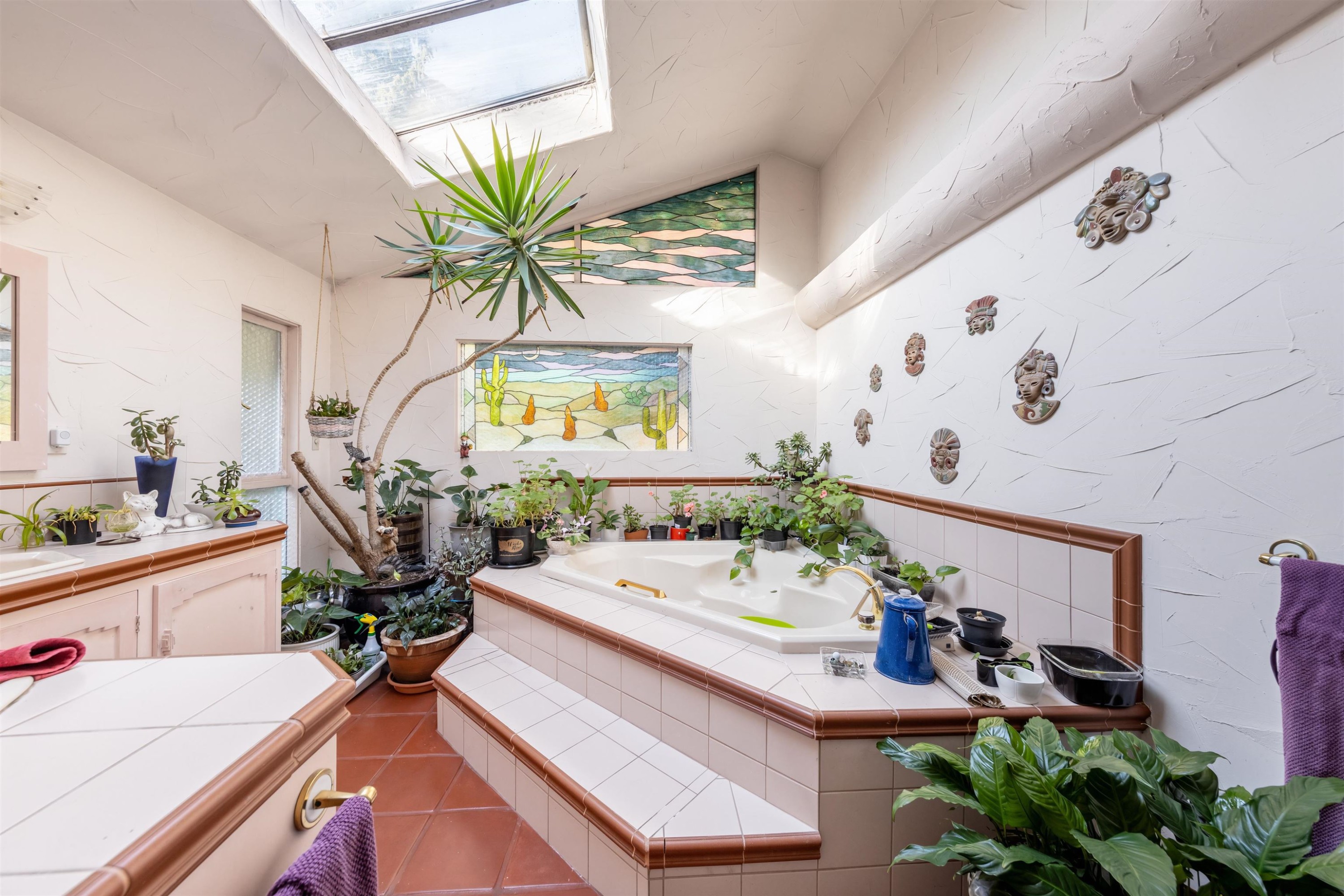 1670 Ayleslynn Drive, North Vancouver, BC