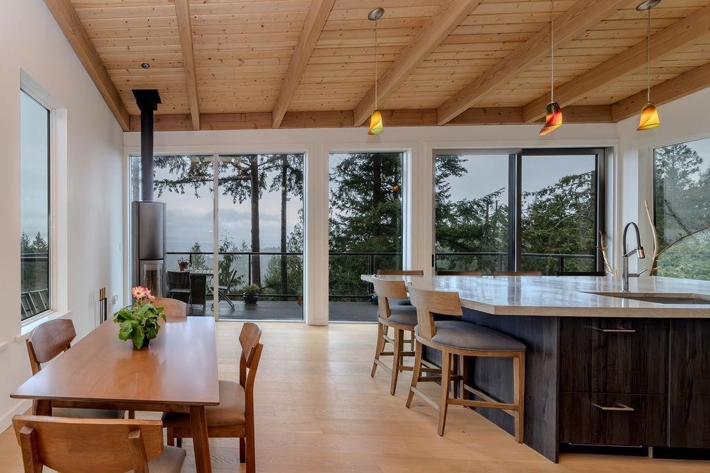 1572 Mountain Road, Gibsons, BC