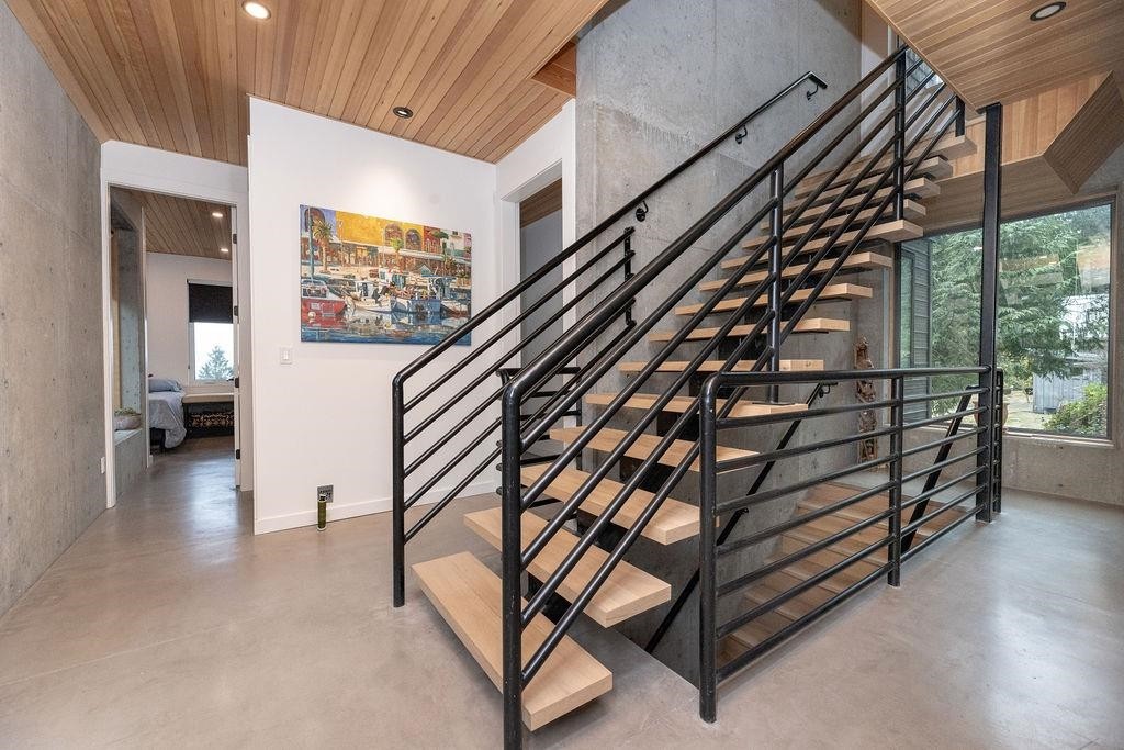 1572 Mountain Road, Gibsons, BC