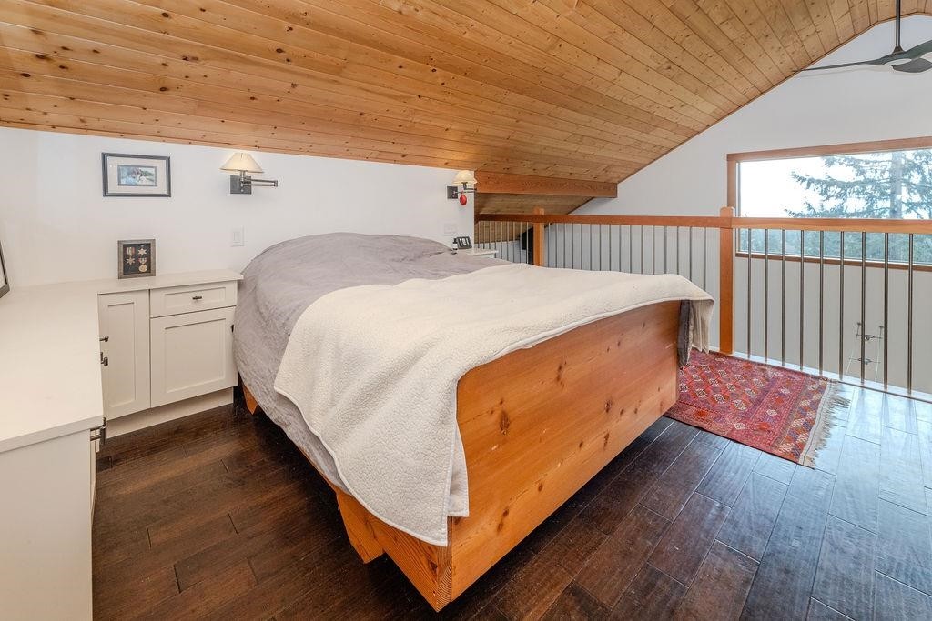 1572 Mountain Road, Gibsons, BC