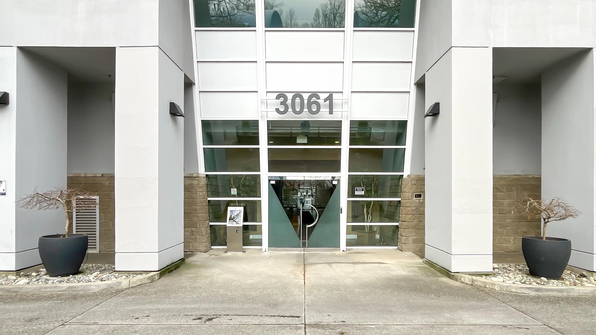 804-3061 Kent Avenue N, Vancouver, BC