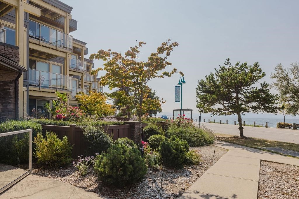 120-5160 Davis Bay Road, Sechelt, BC