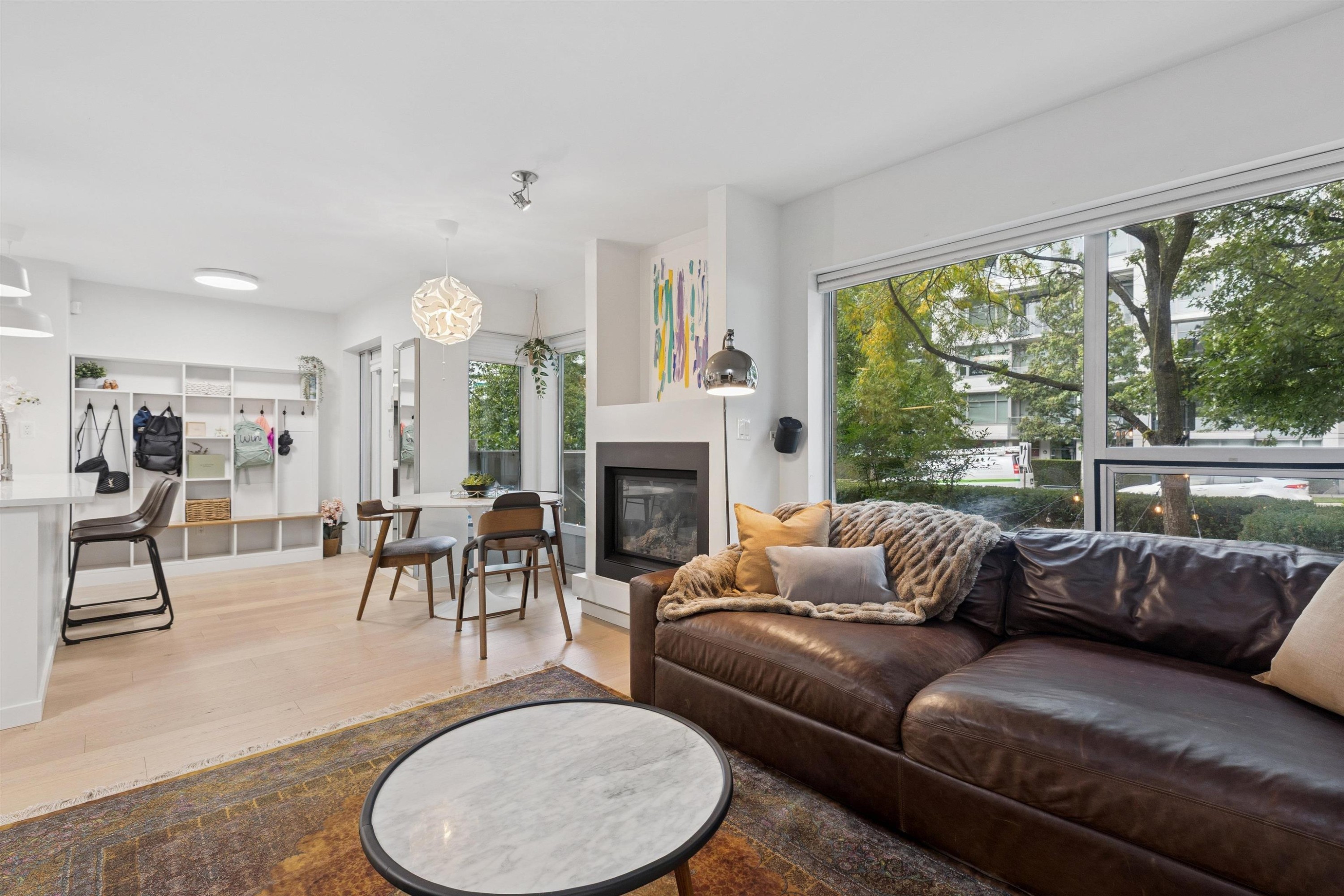 Th4-1288 Chesterfield Avenue, North Vancouver, BC