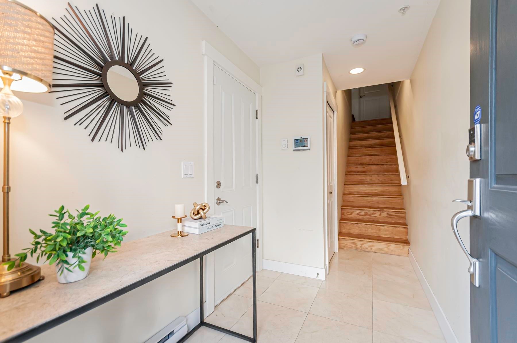 6608 Arbutus Street, Vancouver, BC