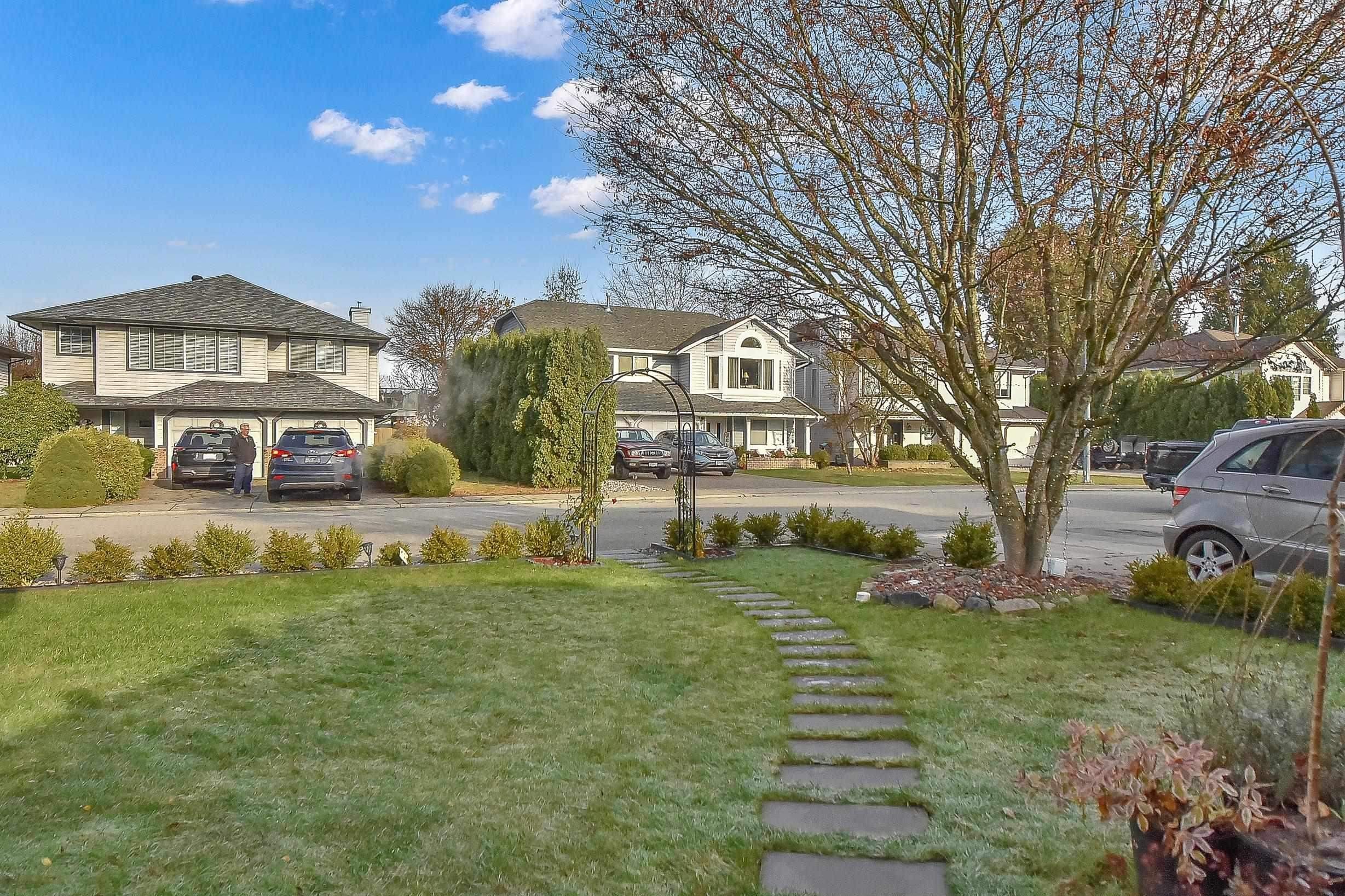 19358 Cusick Crescent, Pitt Meadows, BC