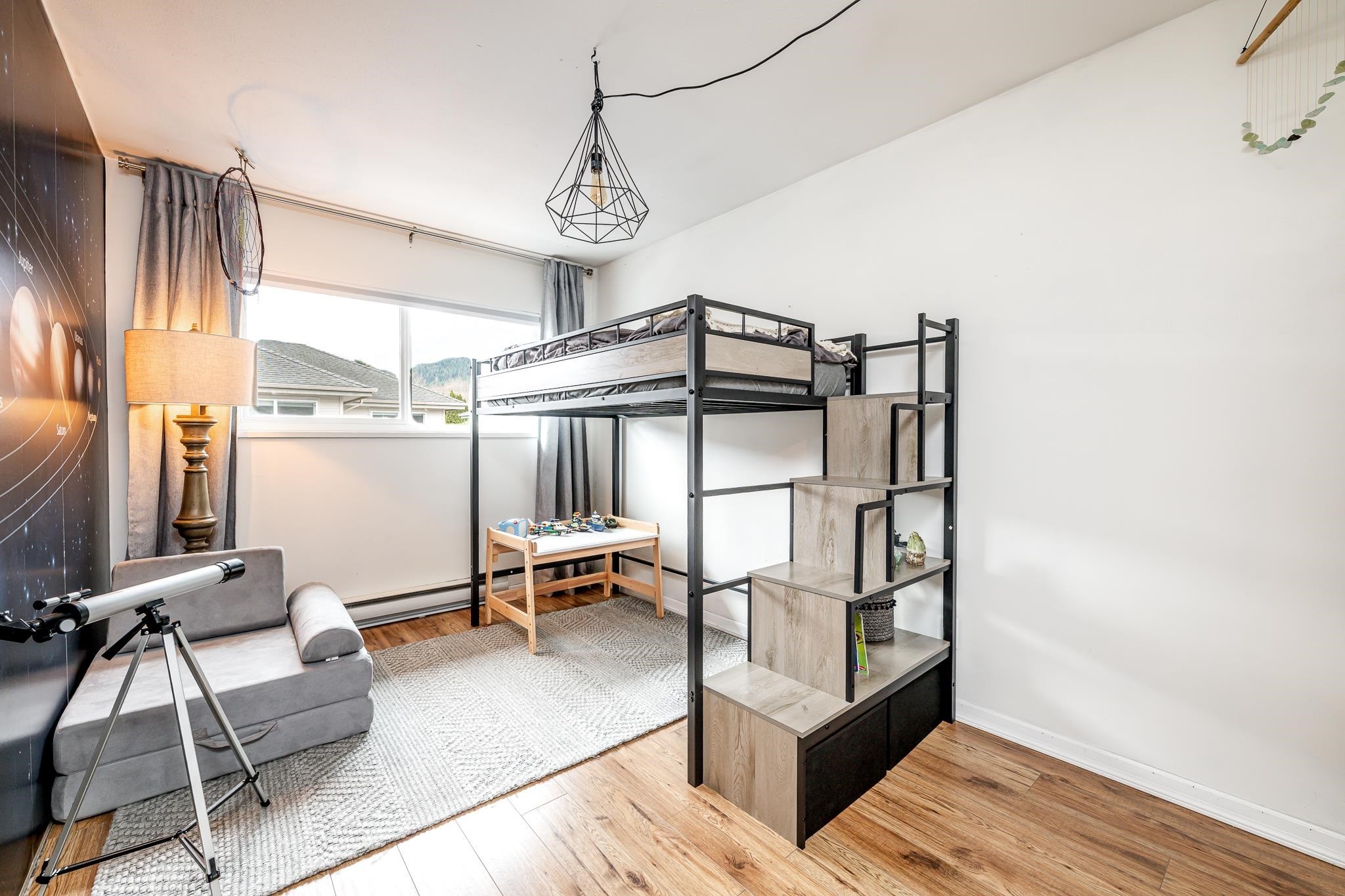 22-41449 Government Road, Squamish, BC