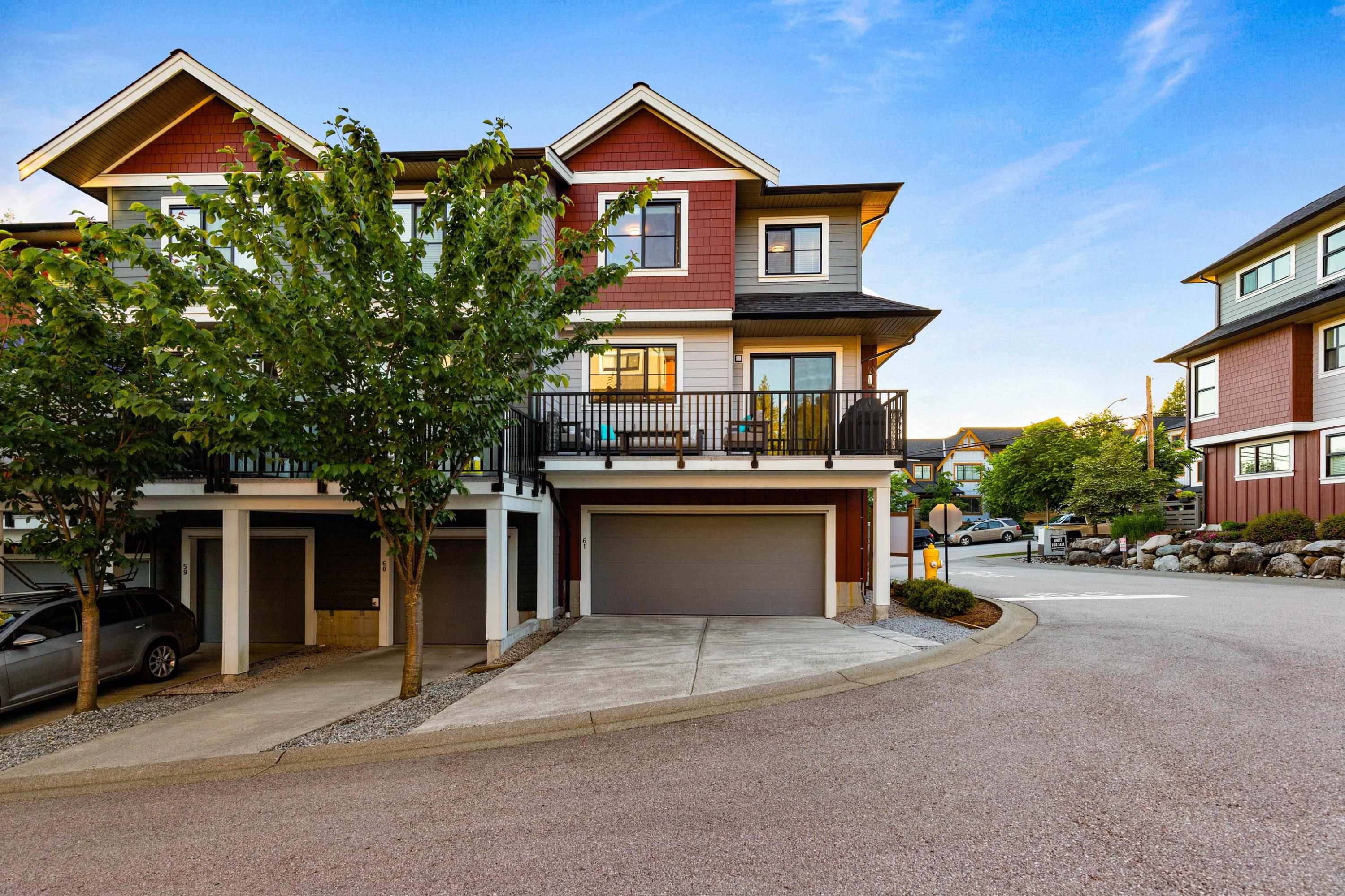 61-13260 236 Street, Maple Ridge, BC