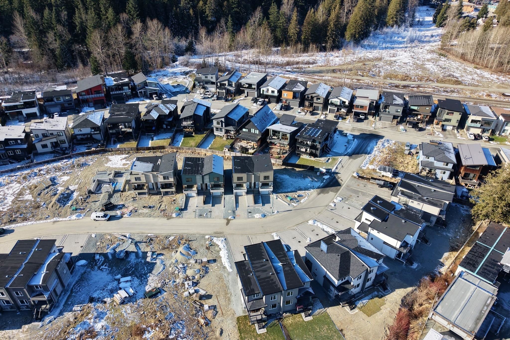 1002 Phare Crescent, Pemberton, BC