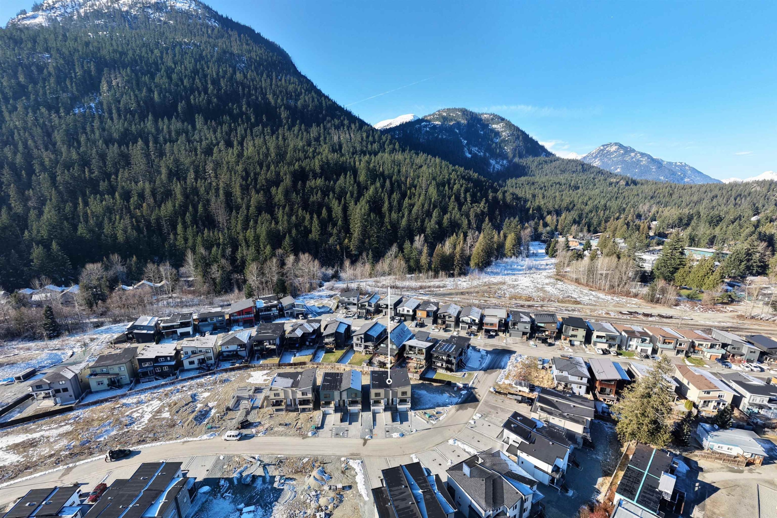 1002 Phare Crescent, Pemberton, BC
