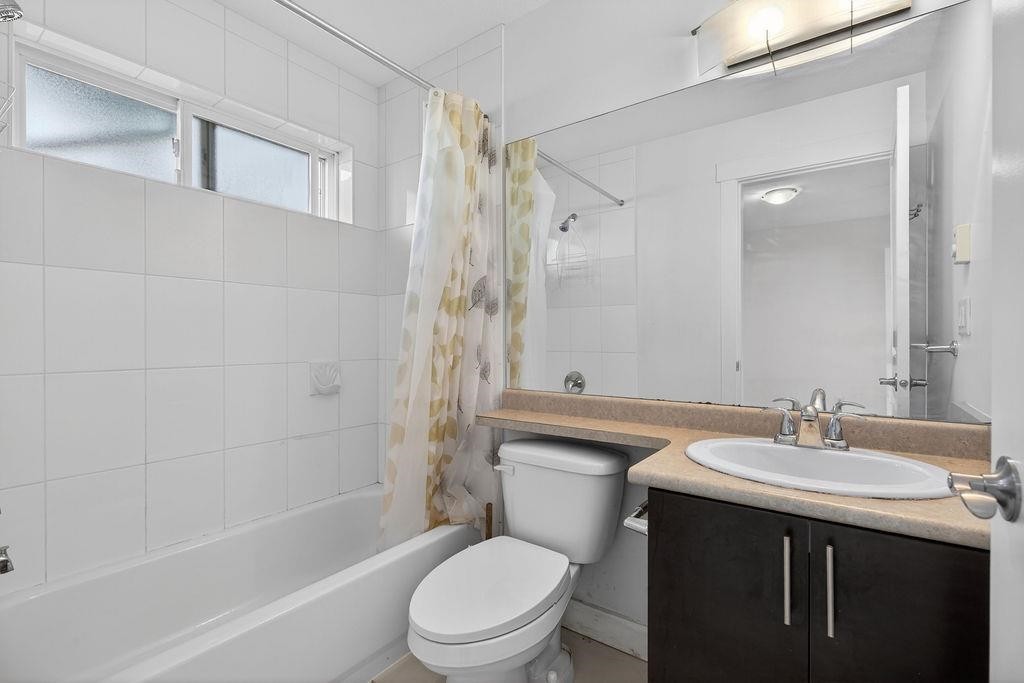 34-1211 Ewen Avenue, New Westminster, BC