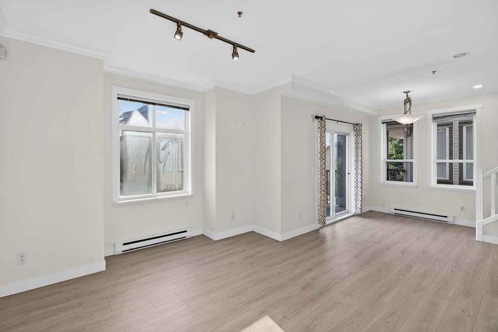 34-1211 Ewen Avenue, New Westminster, BC