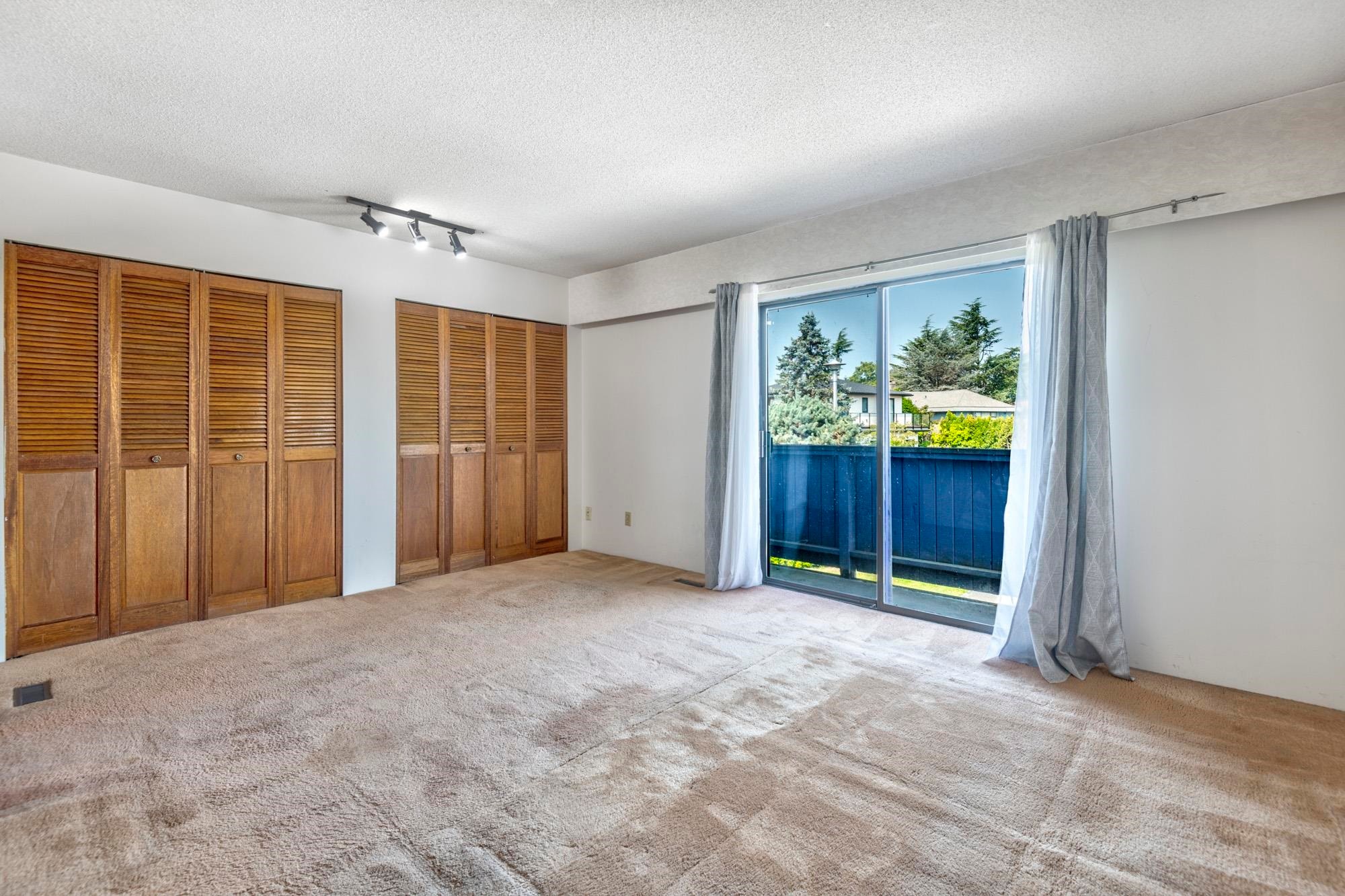 5202 Hollywood Drive, Richmond, BC