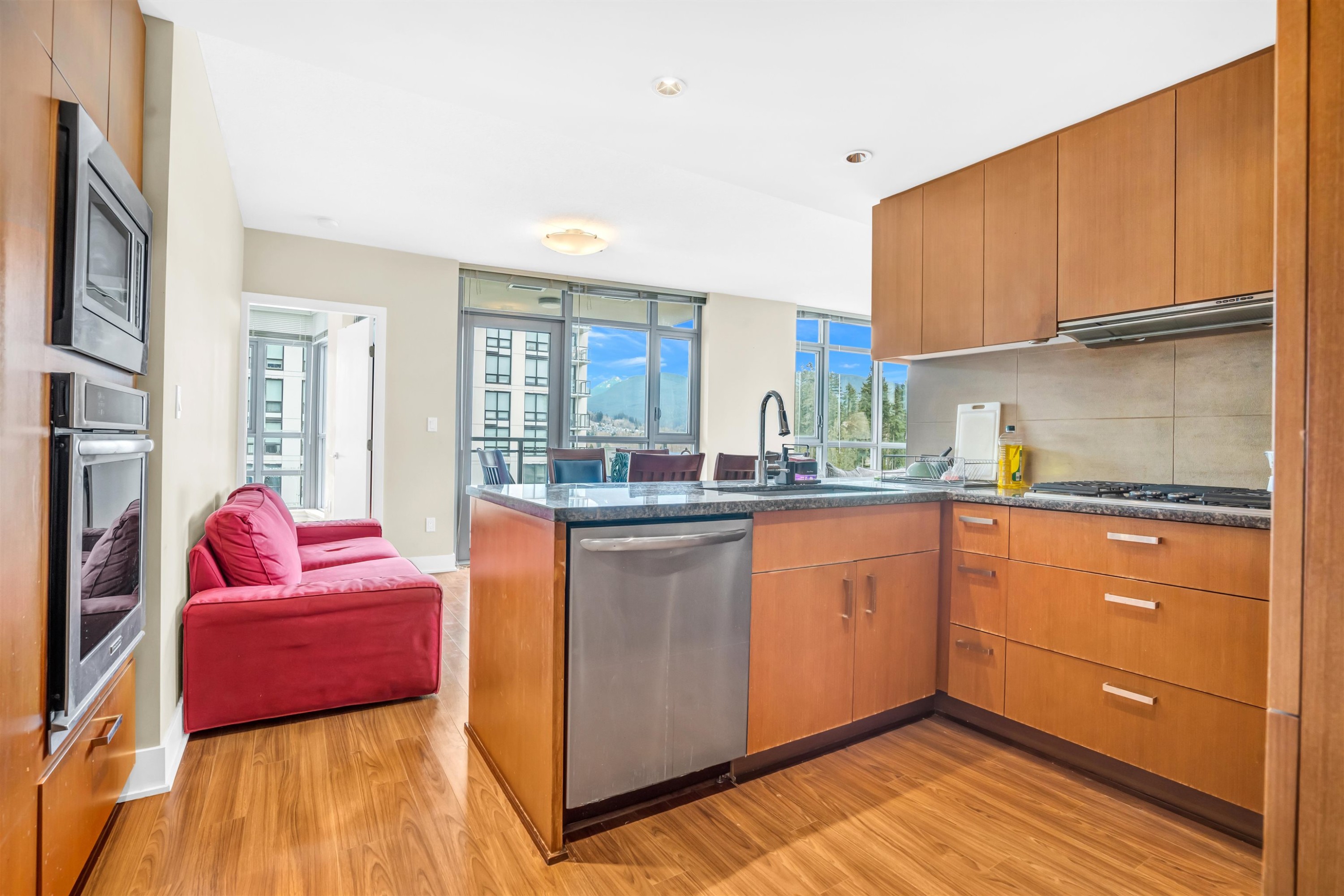 1003-3008 Glen Drive, Coquitlam, BC