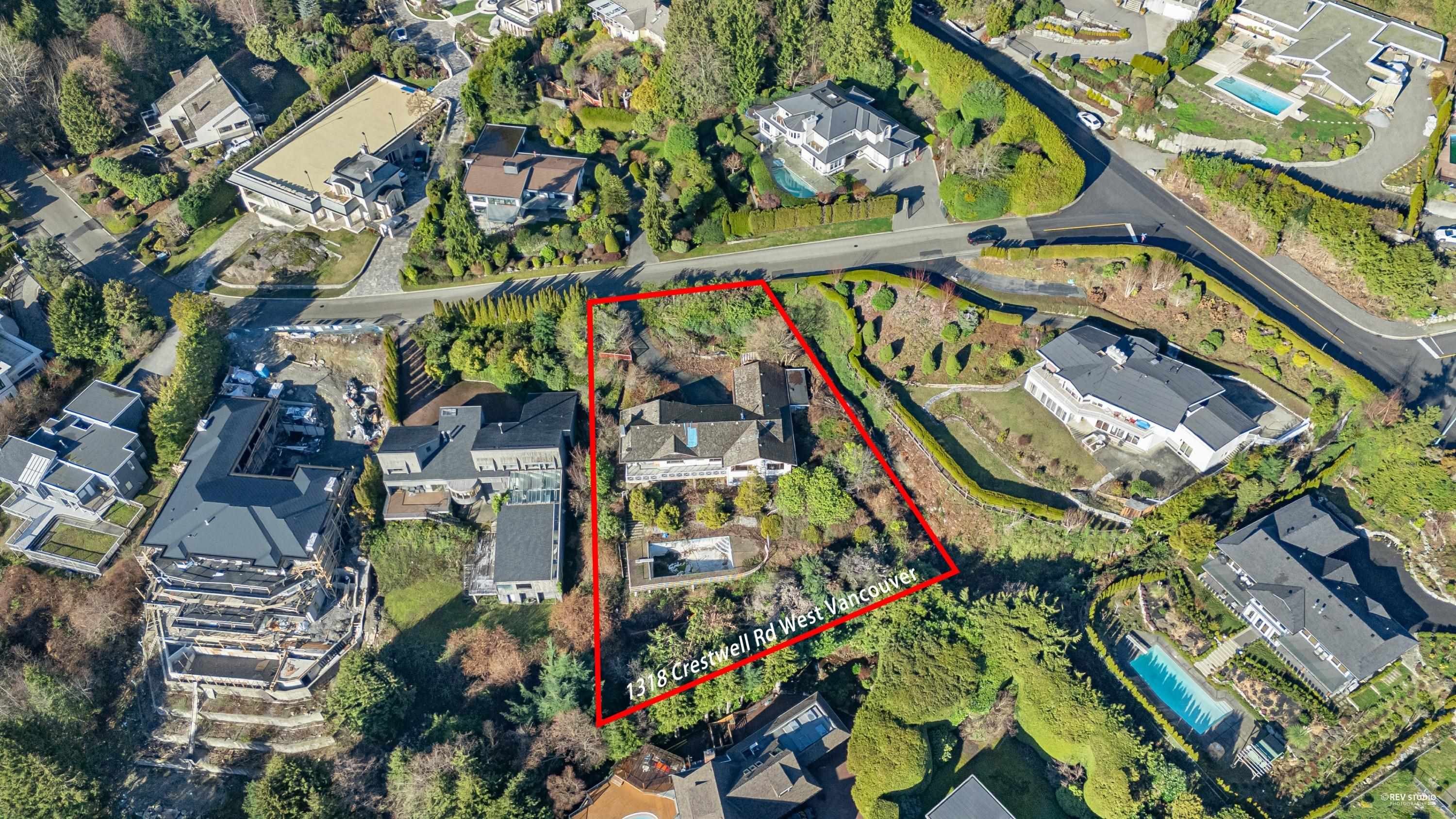 1318 Crestwell Road, West Vancouver, BC