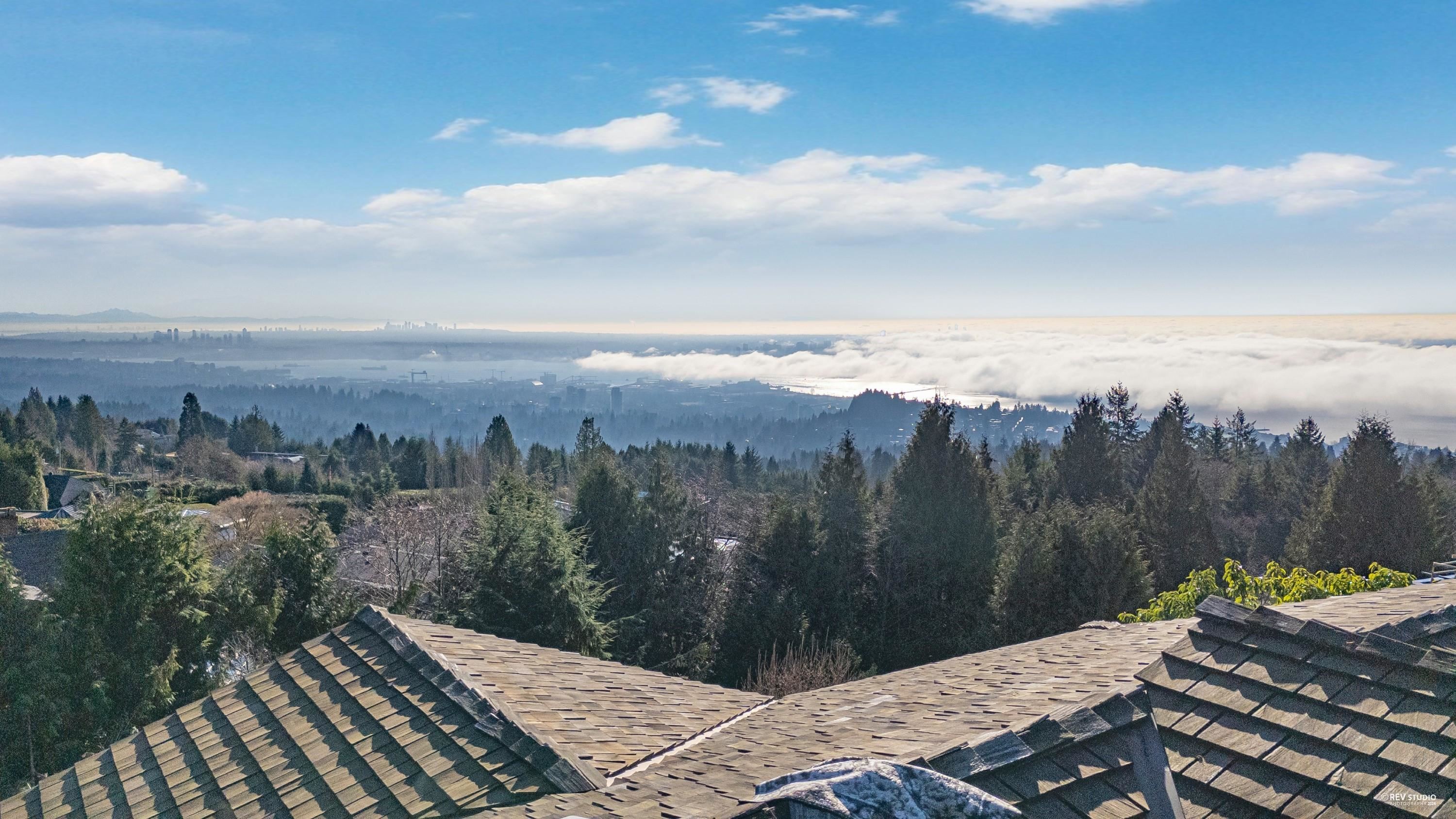 1318 Crestwell Road, West Vancouver, BC