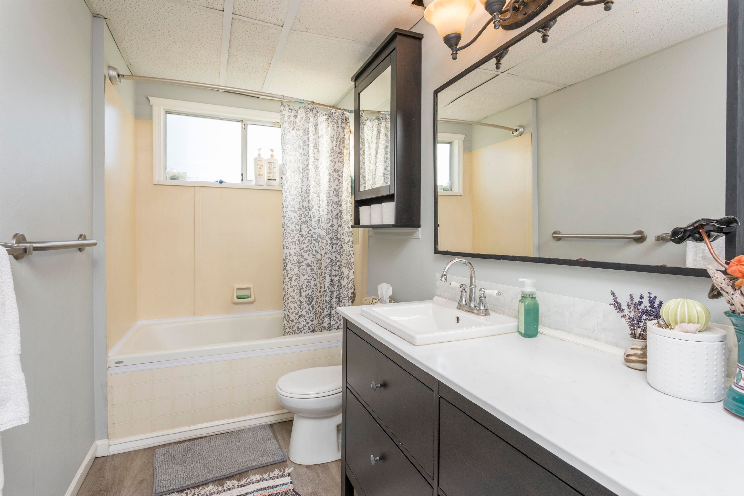 9890 Lyndhurst Street, Burnaby, BC