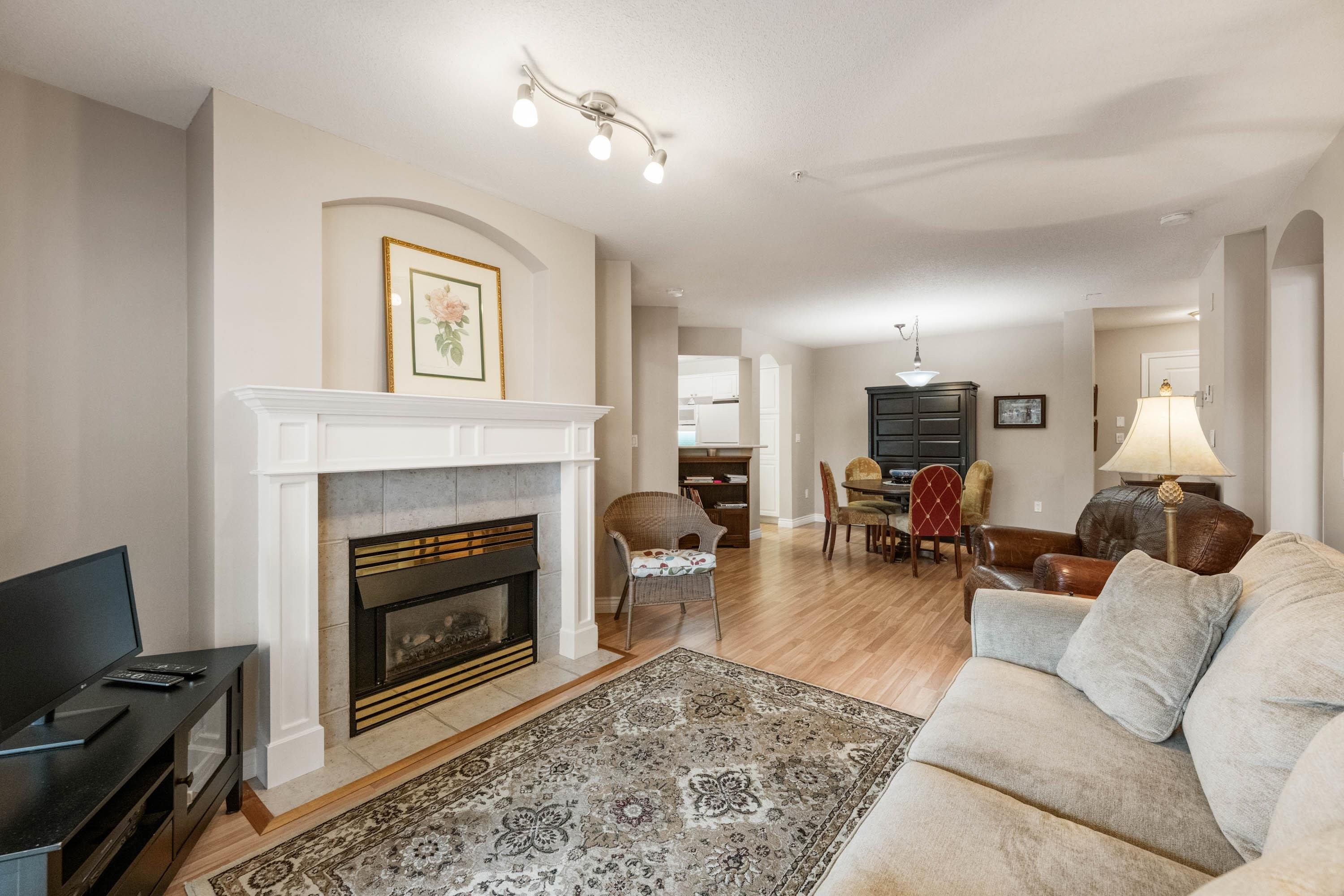 209-4770 52A Street, Ladner, BC