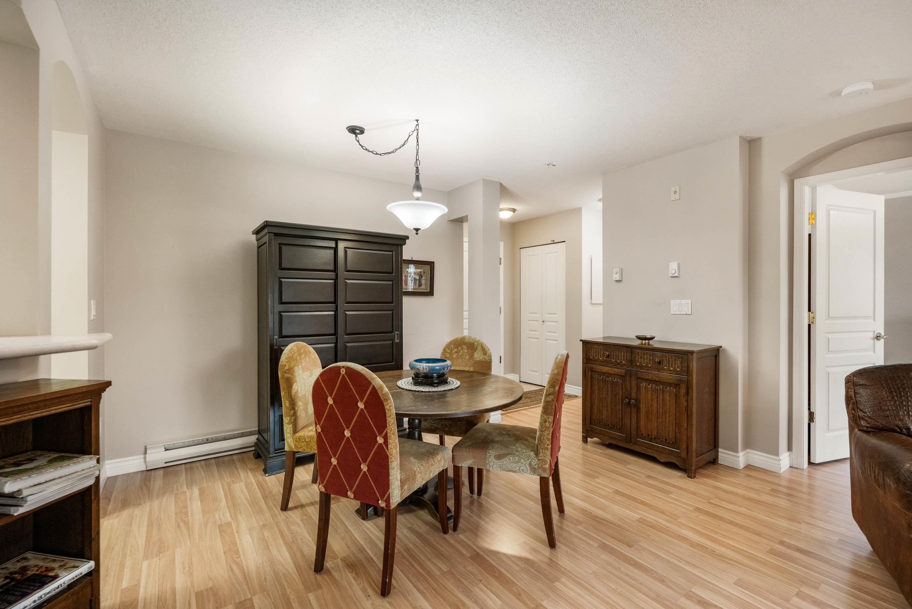 209-4770 52A Street, Ladner, BC