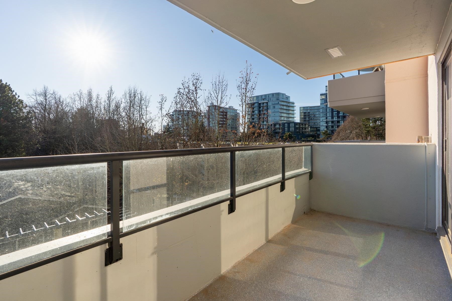 509-6611 Cooney Road, Richmond, BC