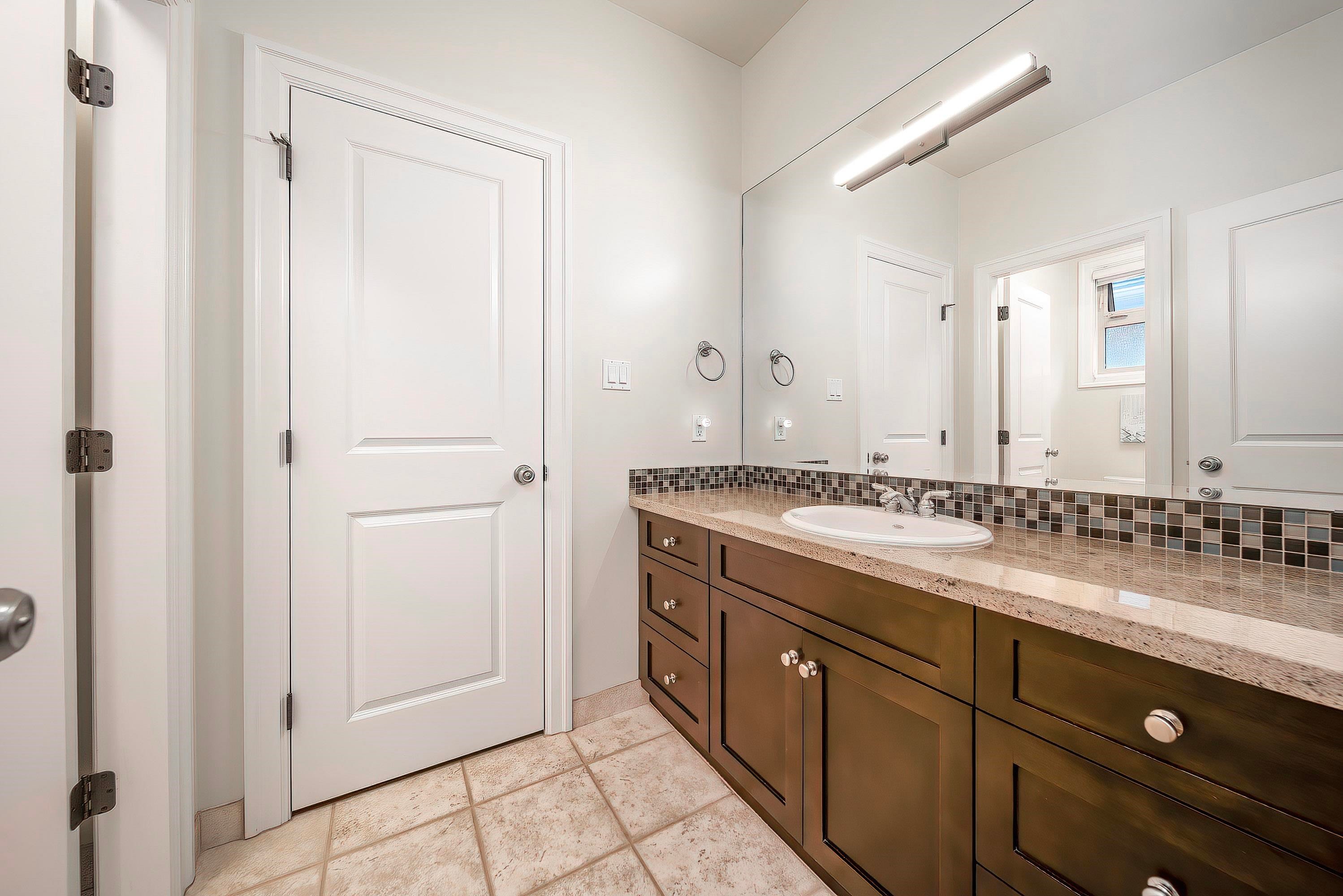 3322 Point Avenue, Richmond, BC