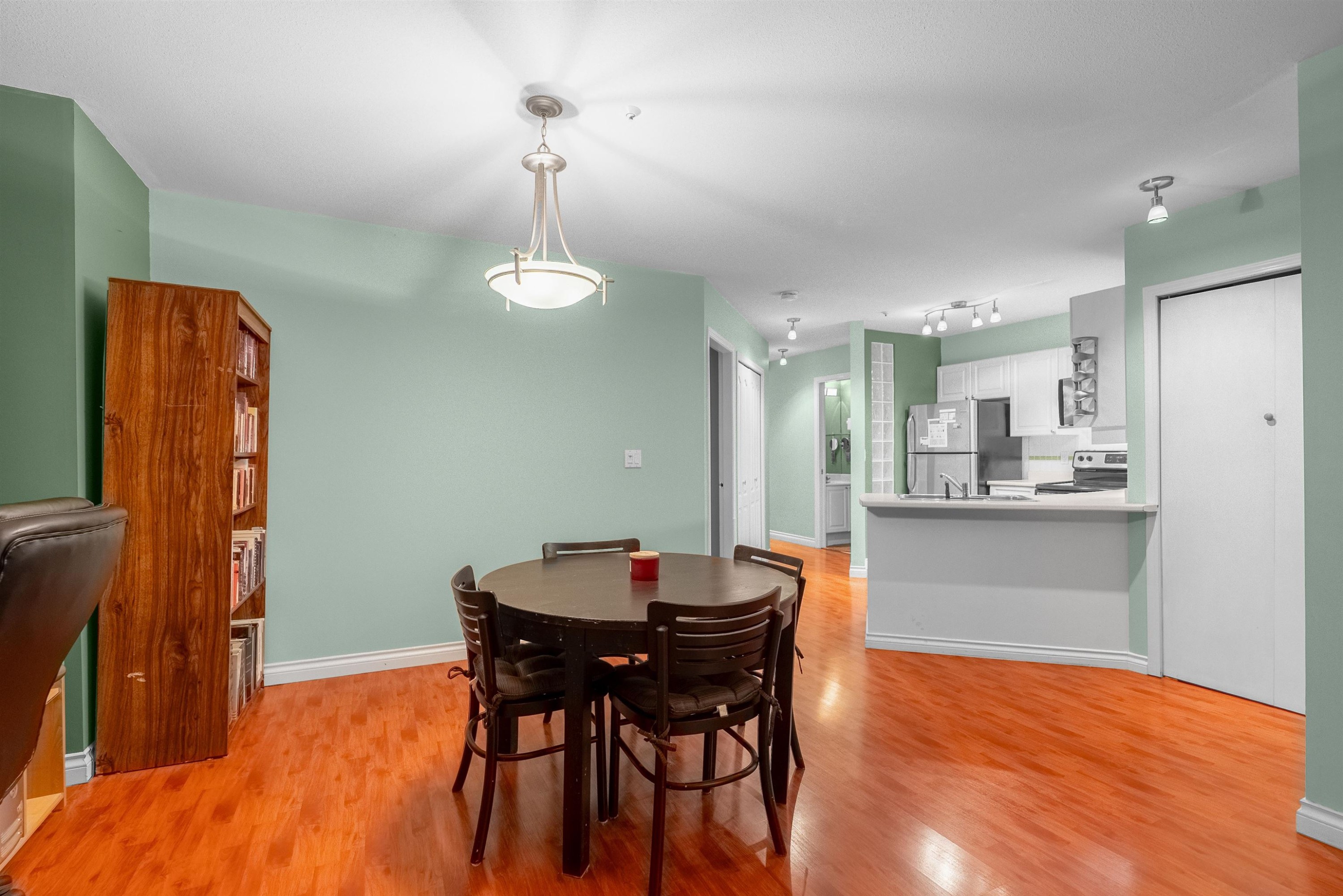 505-1032 Queens Avenue, New Westminster, BC