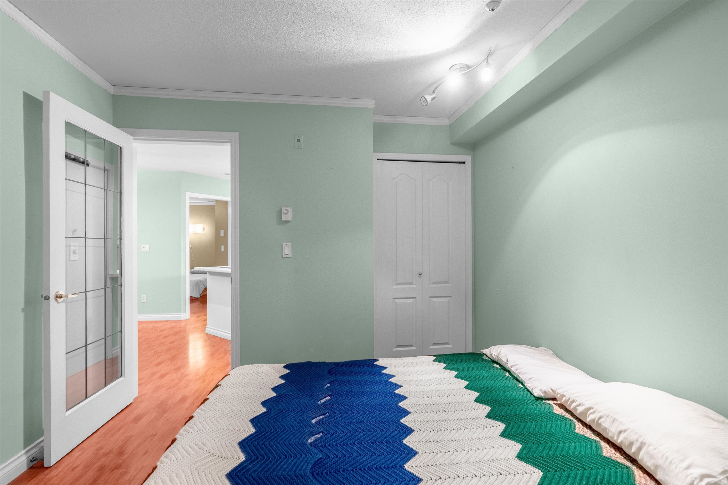 505-1032 Queens Avenue, New Westminster, BC