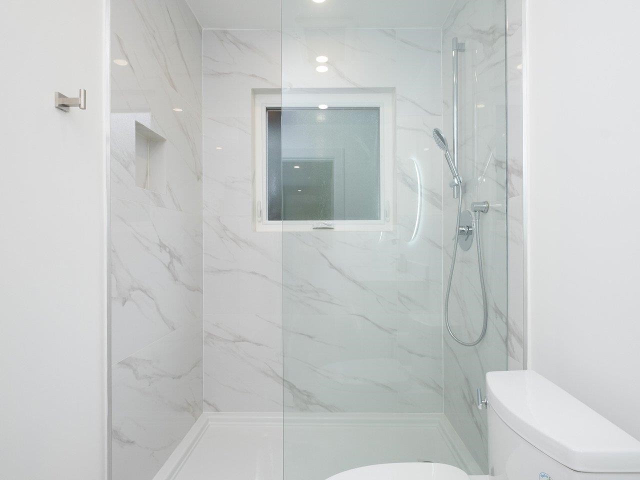 4283 Capilano Road, North Vancouver, BC