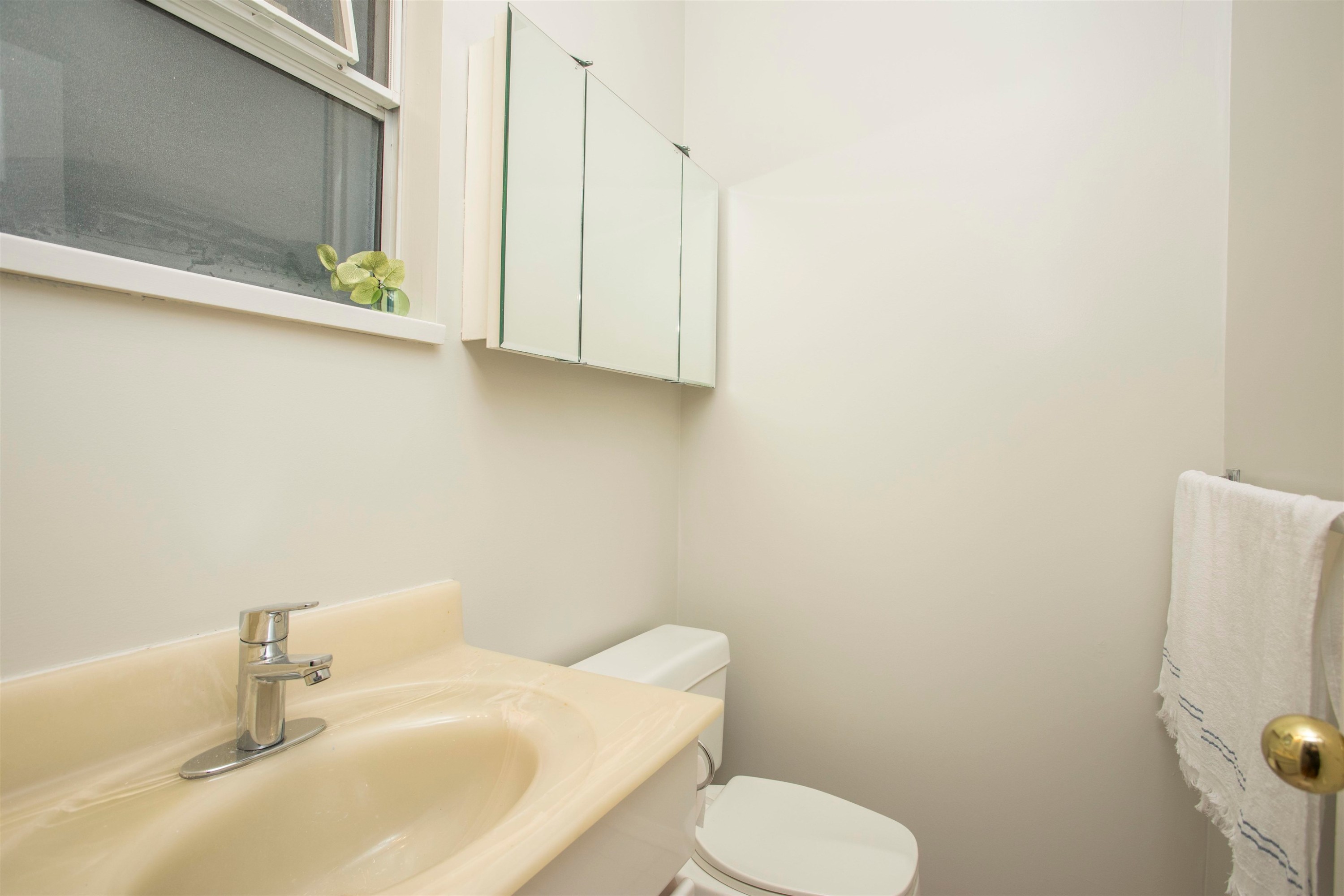 2945 12Th Avenue W, Vancouver, BC