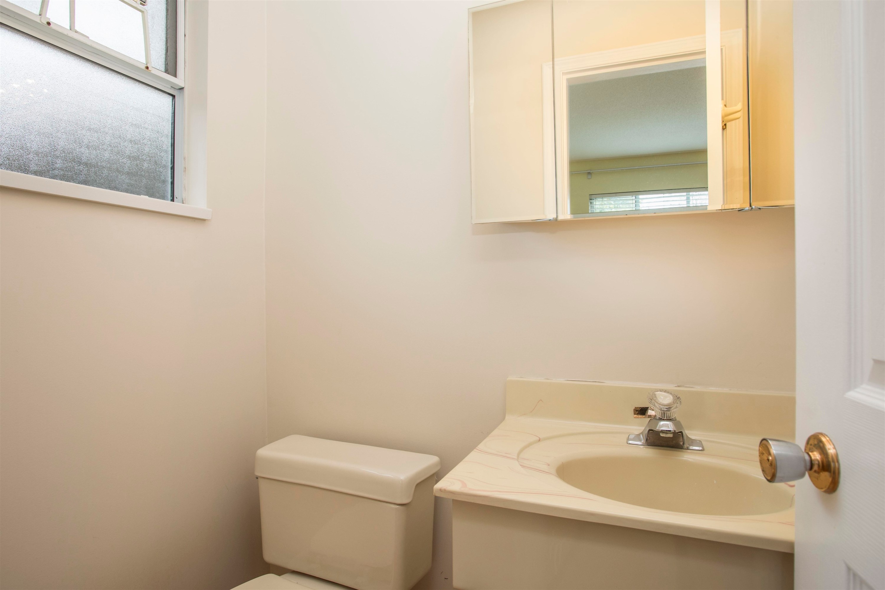 2945 12Th Avenue W, Vancouver, BC