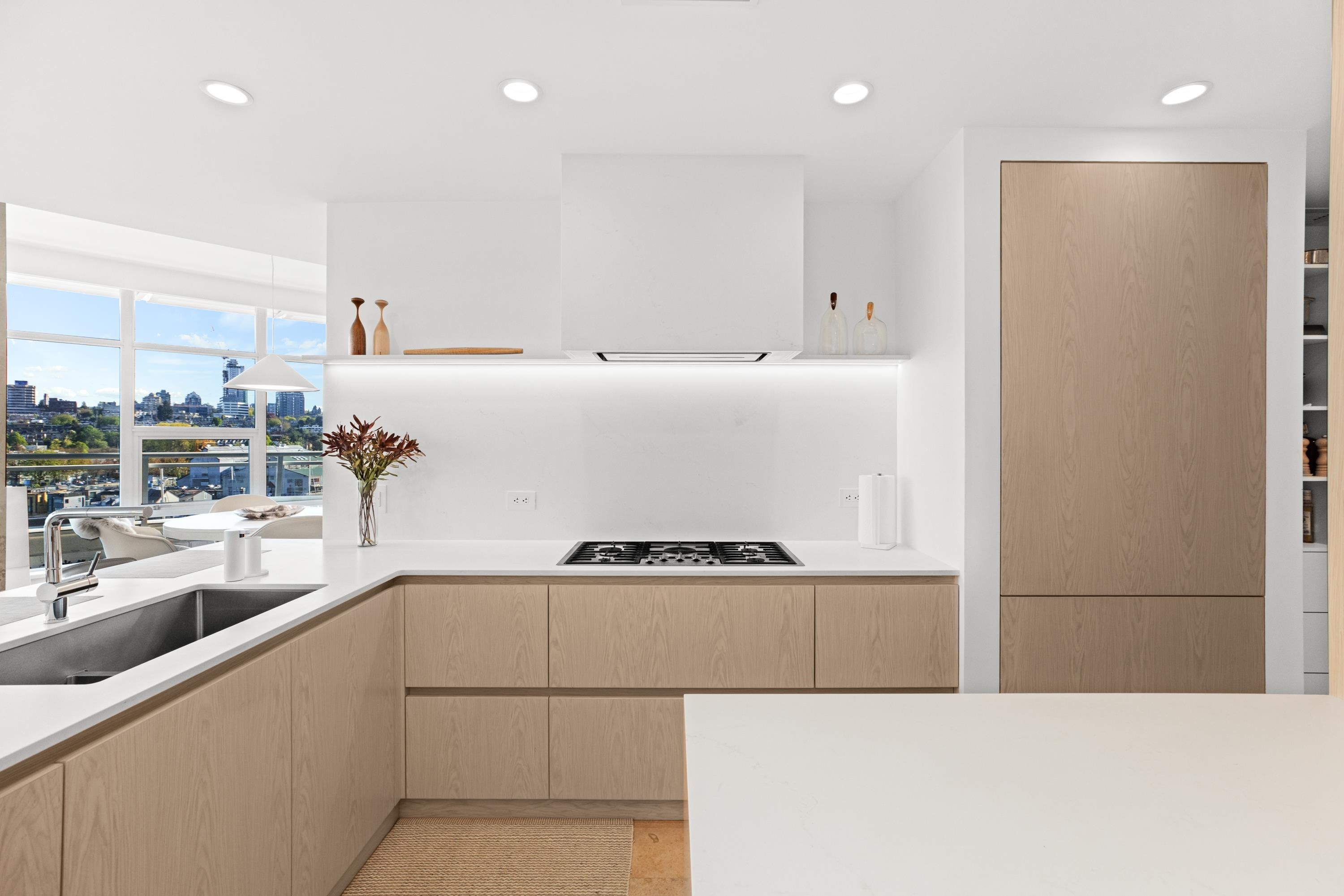 701-628 Kinghorne Mews, Vancouver, BC