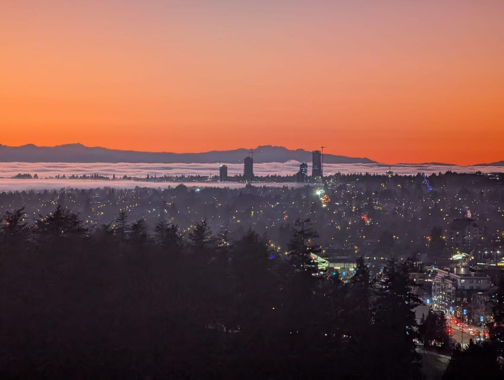 2606-5883 Barker Avenue, Burnaby, BC