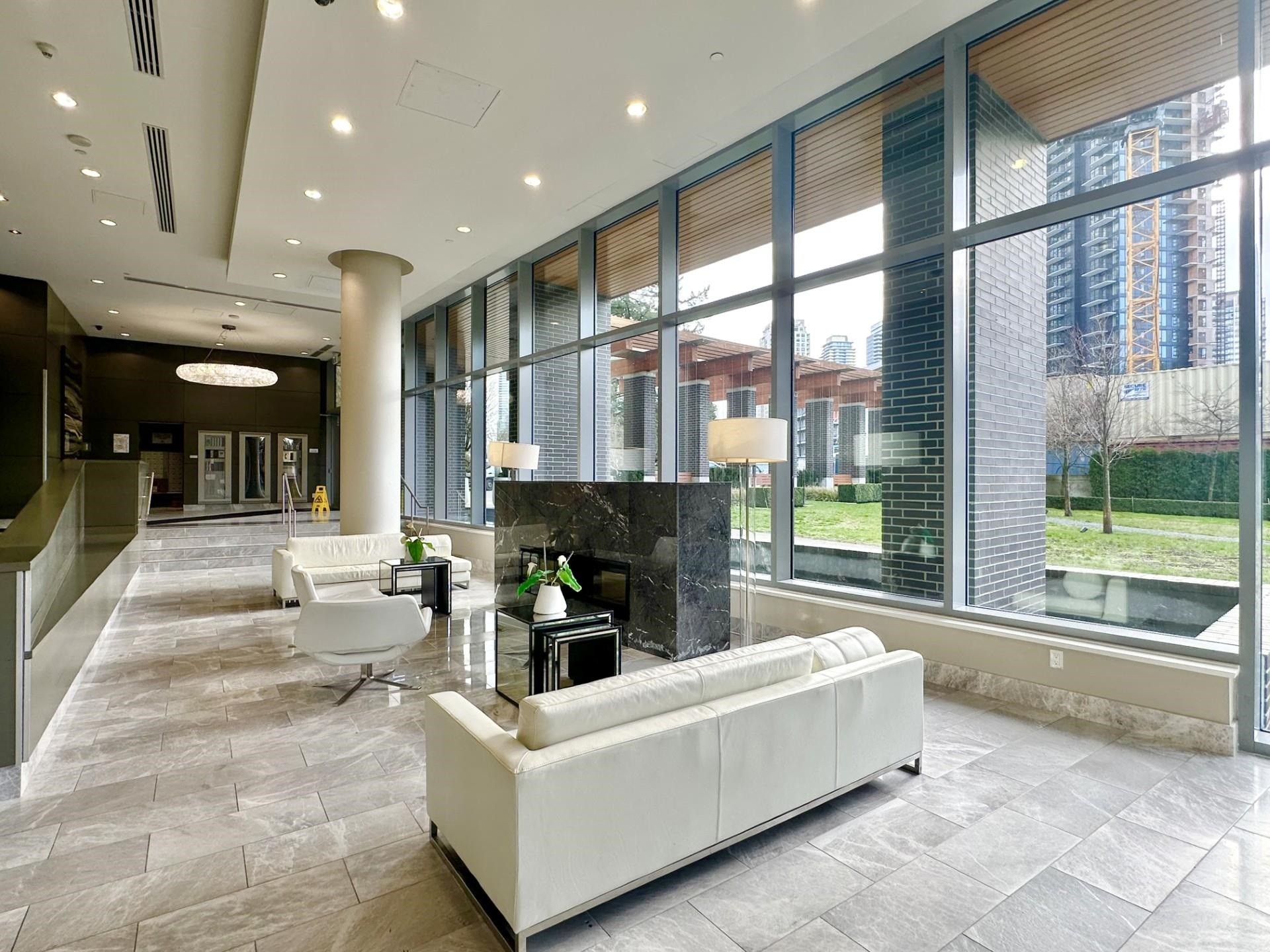 2606-5883 Barker Avenue, Burnaby, BC