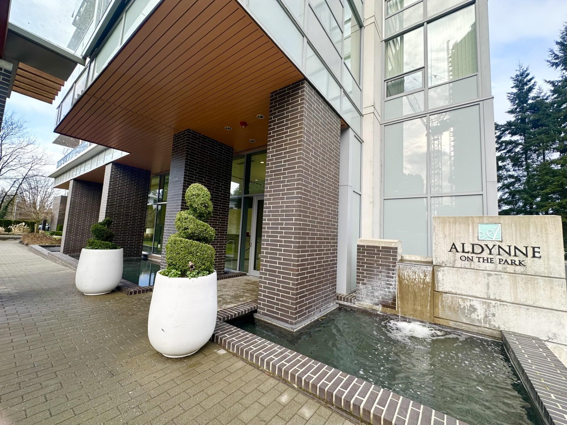 2606-5883 Barker Avenue, Burnaby, BC