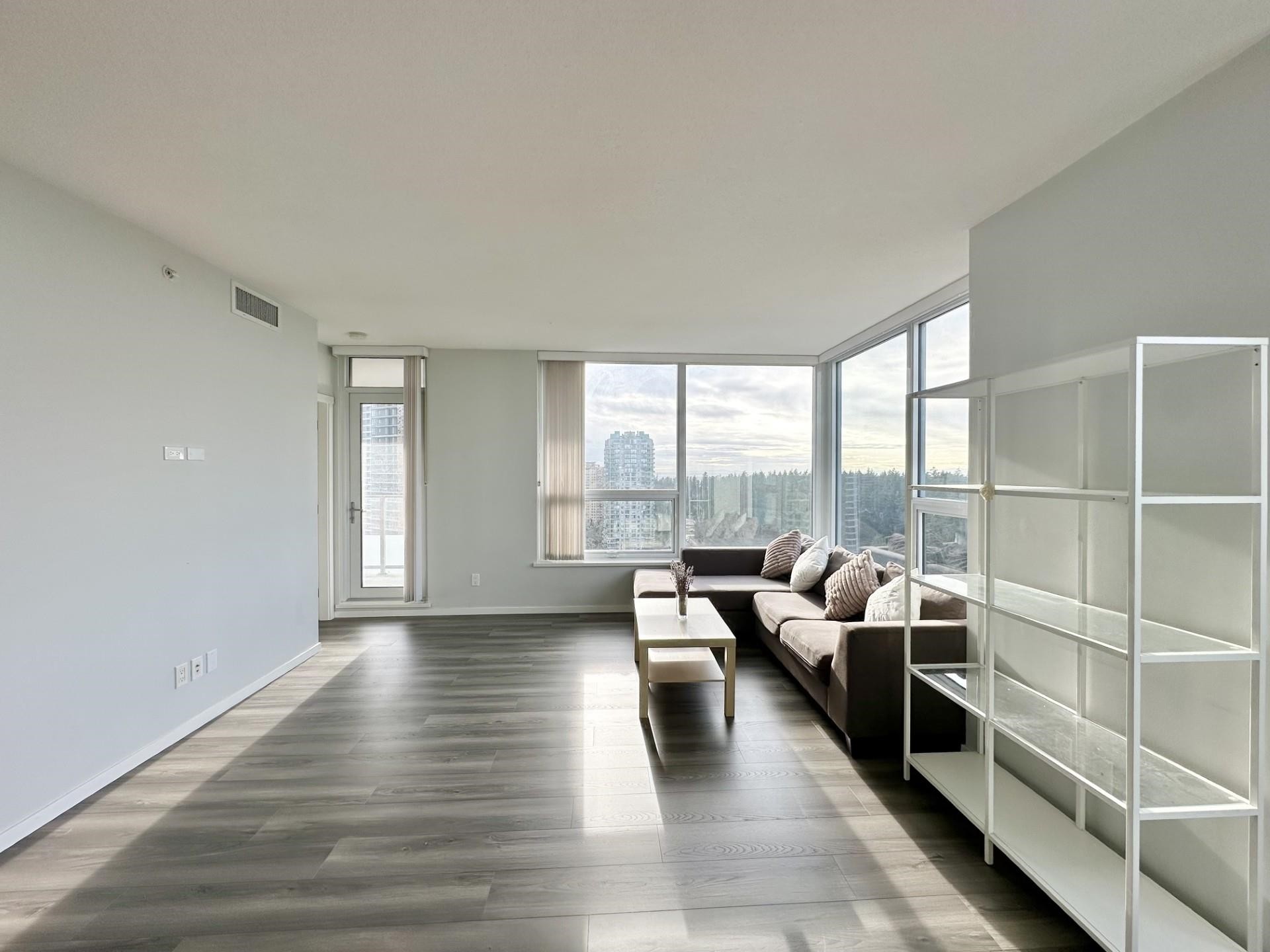 2606-5883 Barker Avenue, Burnaby, BC