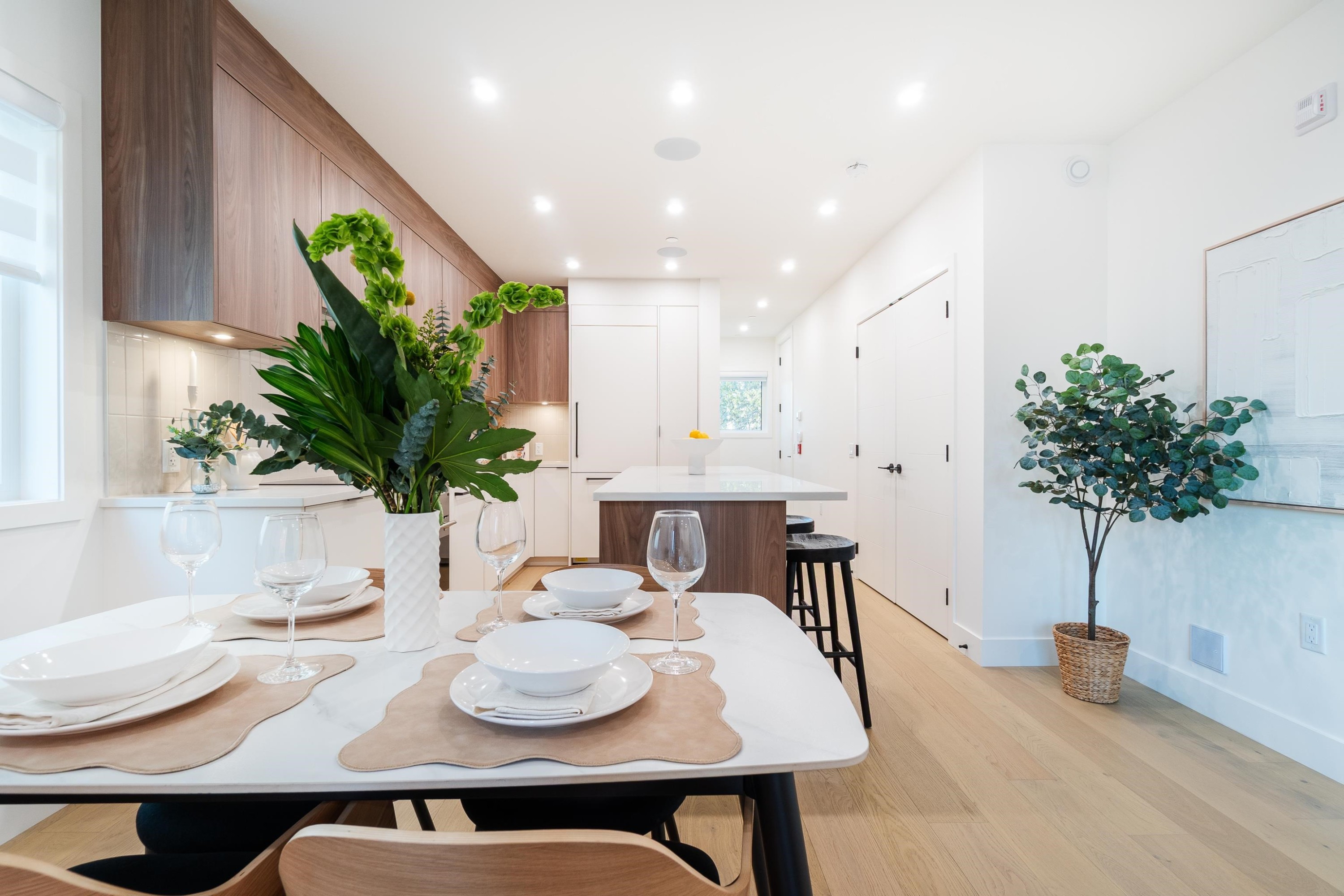 104-1550 3Rd Avenue E, Vancouver, BC